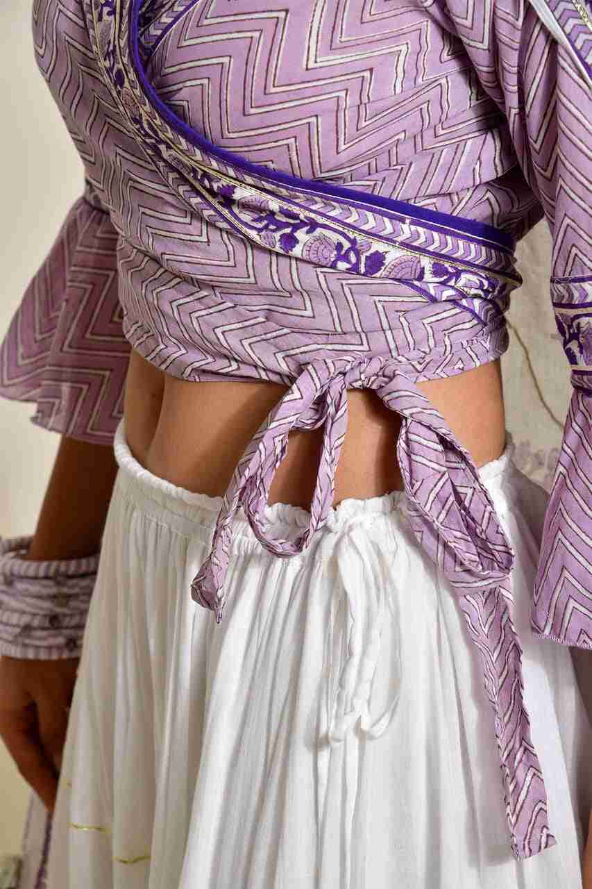 Naksh White and Purple Skirt, Top, Dupatta (Set ot 3)