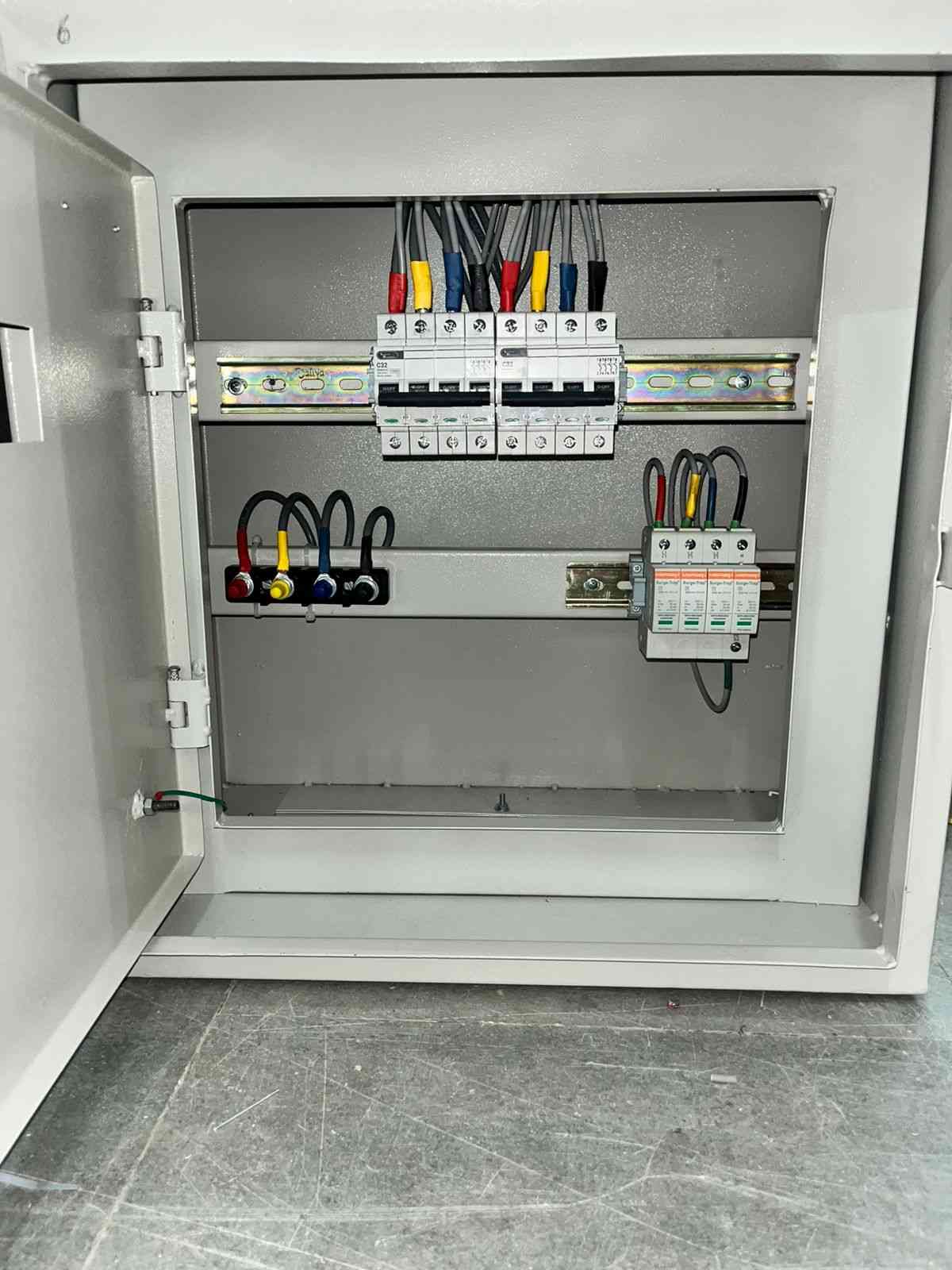 4052 (D'MAK Automatic Power Factor Correction Panel- D'MAK/2020-21/4052)