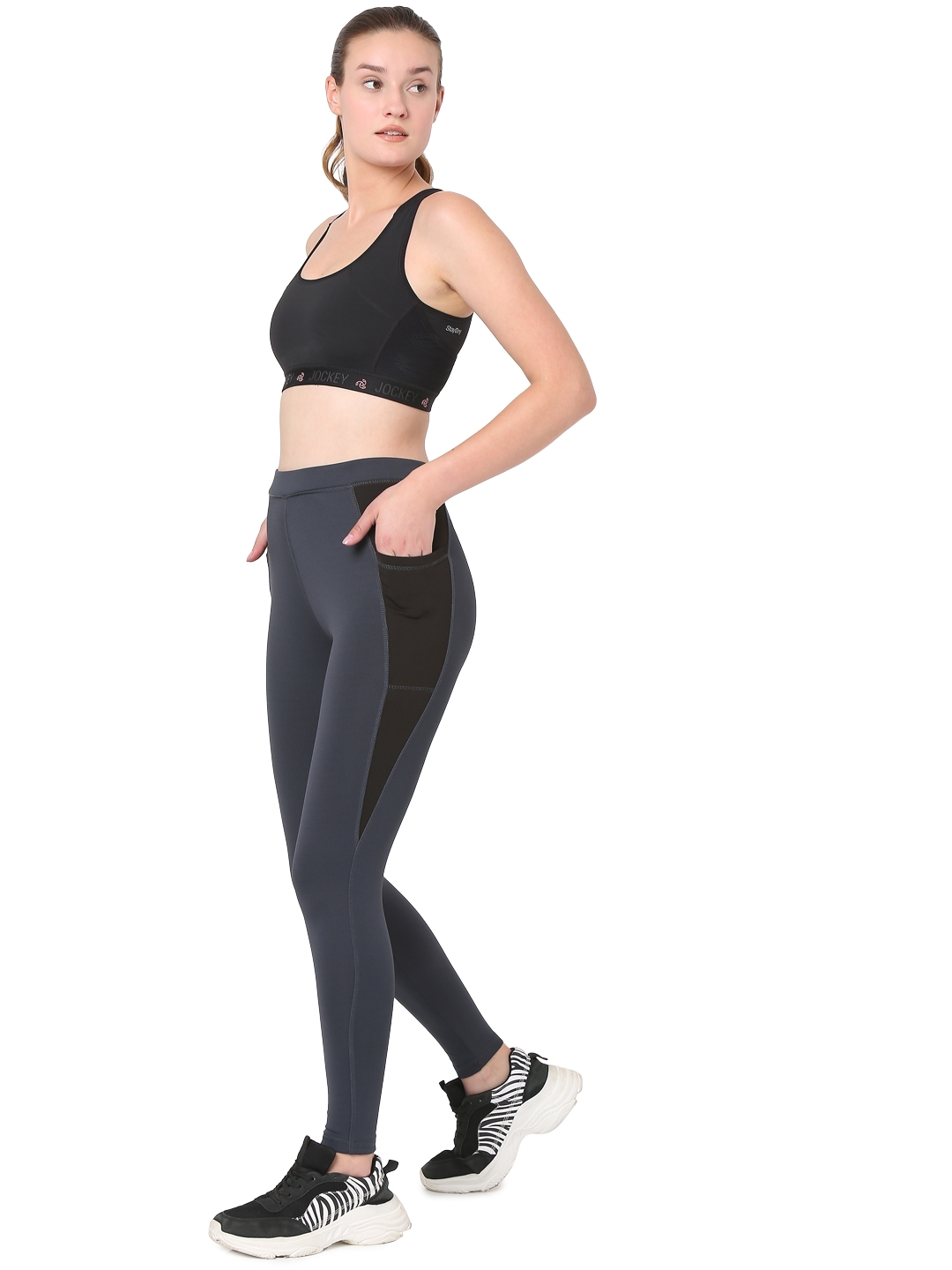 Buy Women's Super Combed Cotton Elastane Stretch Leggings with Coin Pocket  and Contrast Side Piping - Beetle AW73 | Jockey India