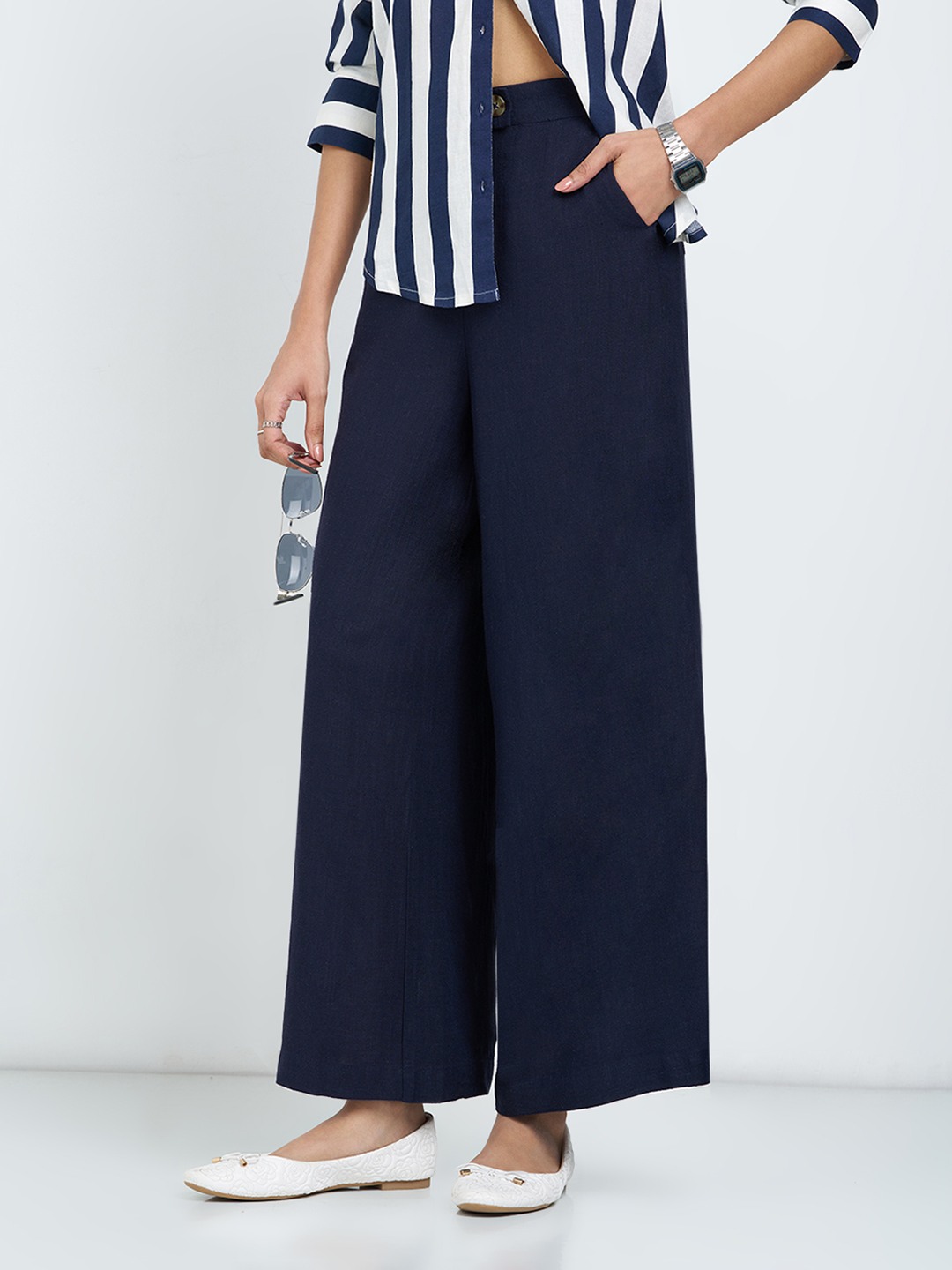 Navy Solid Wide-Leg Trousers