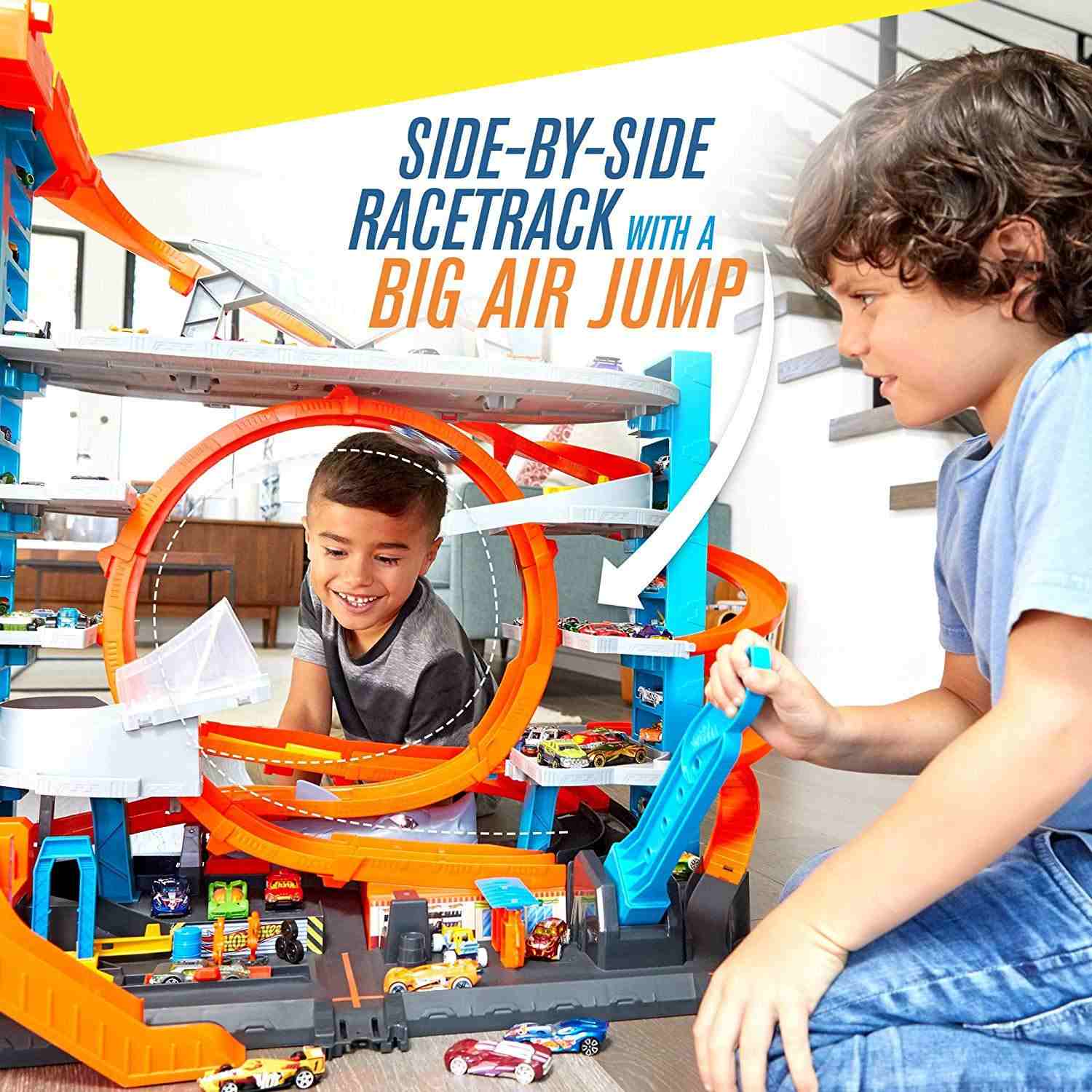 https://cdn.fynd.com/v2/falling-surf-7c8bb8/fyprod/wrkr/products/pictures/item/free/original/hot-wheels/CMP80/2/Z4B7sdtXtS-887939_3.jpg