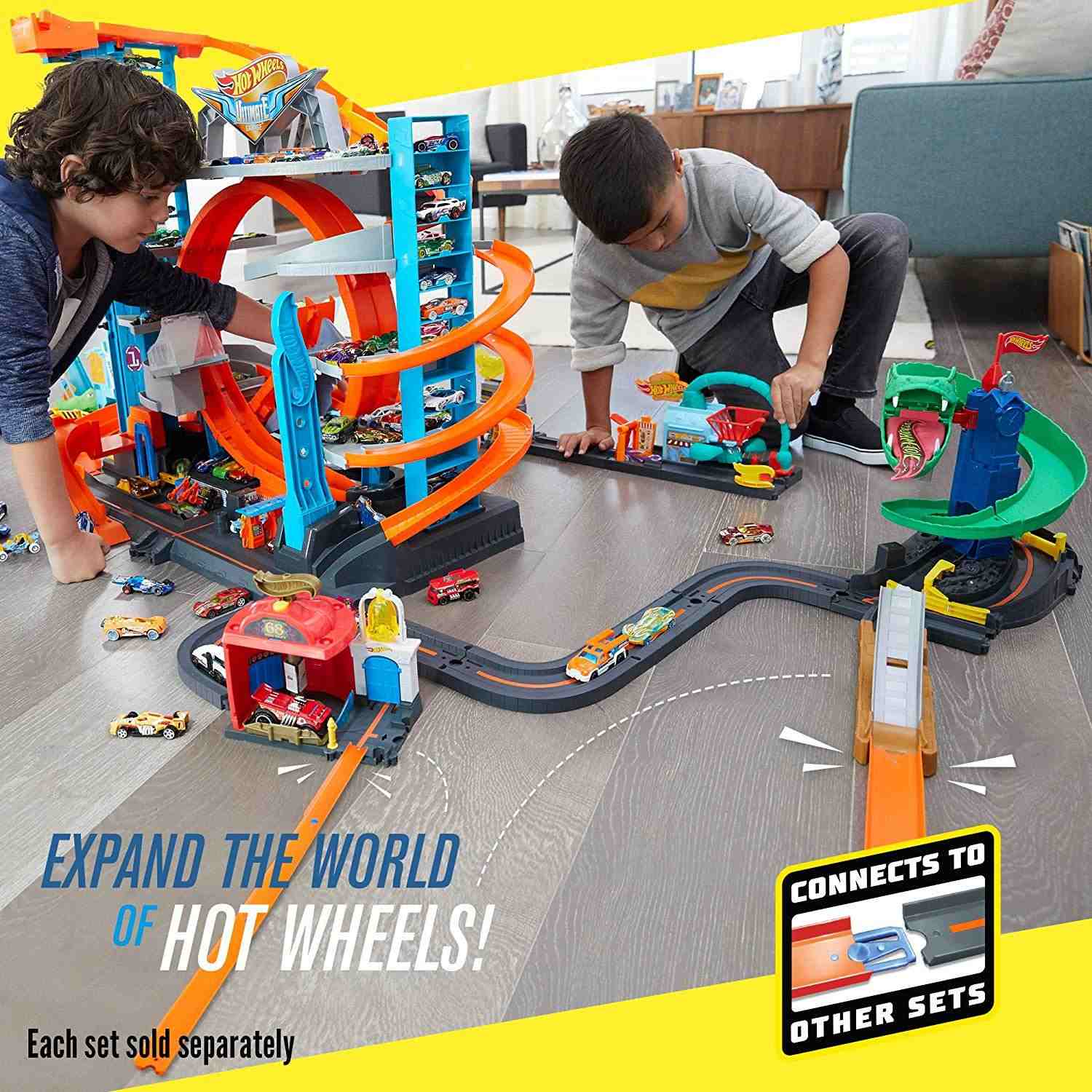 https://cdn.fynd.com/v2/falling-surf-7c8bb8/fyprod/wrkr/products/pictures/item/free/original/hot-wheels/CMP80/3/DbHWQjgrtU-887939_4.jpg