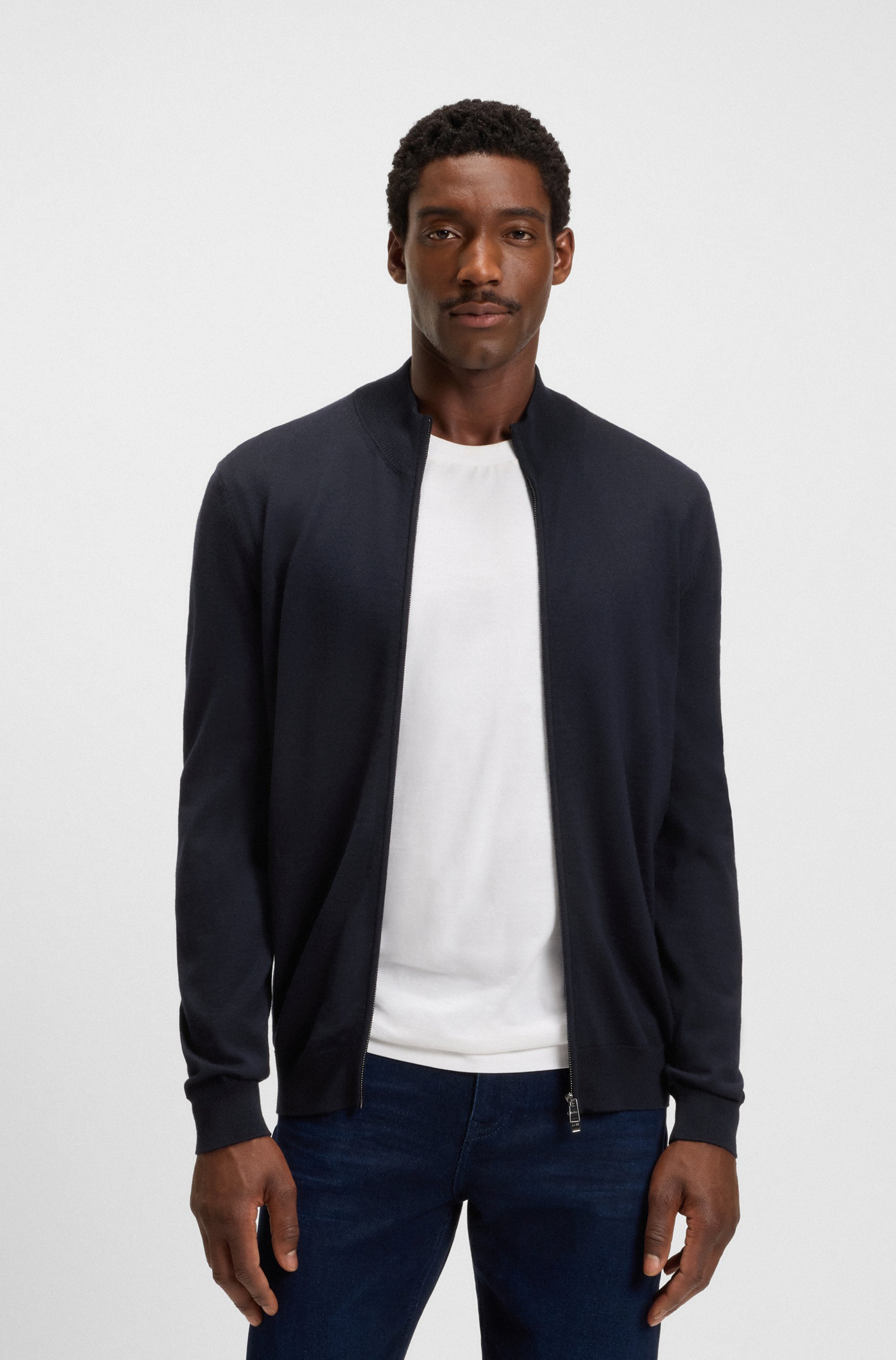Zip-up knitted cardigan in virgin wool
