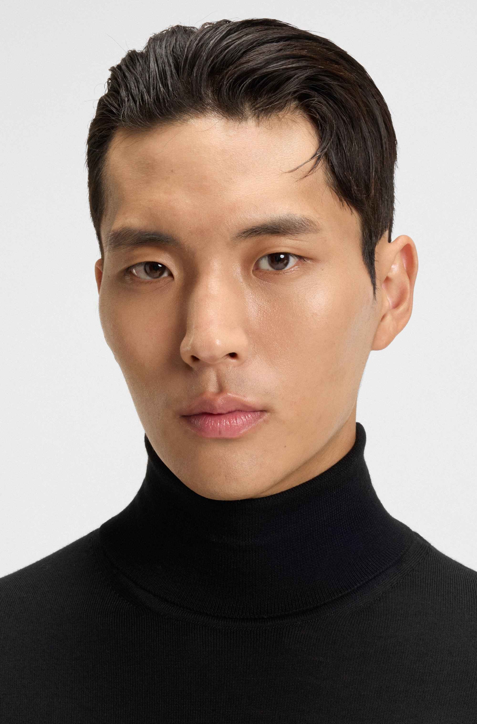 Slim-fit rollneck sweater in extra-fine merino wool