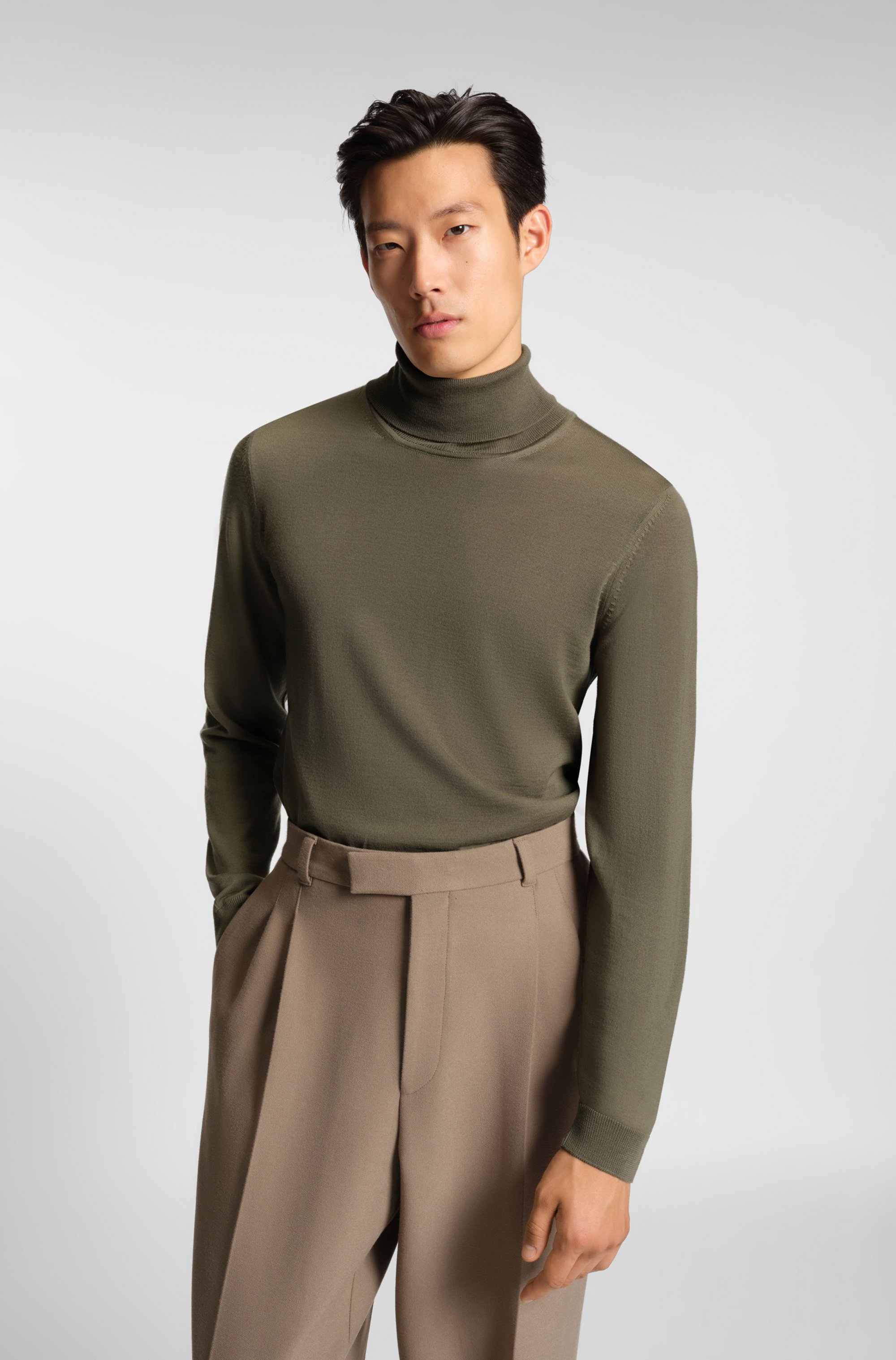 Slim-fit rollneck sweater in extra-fine merino wool
