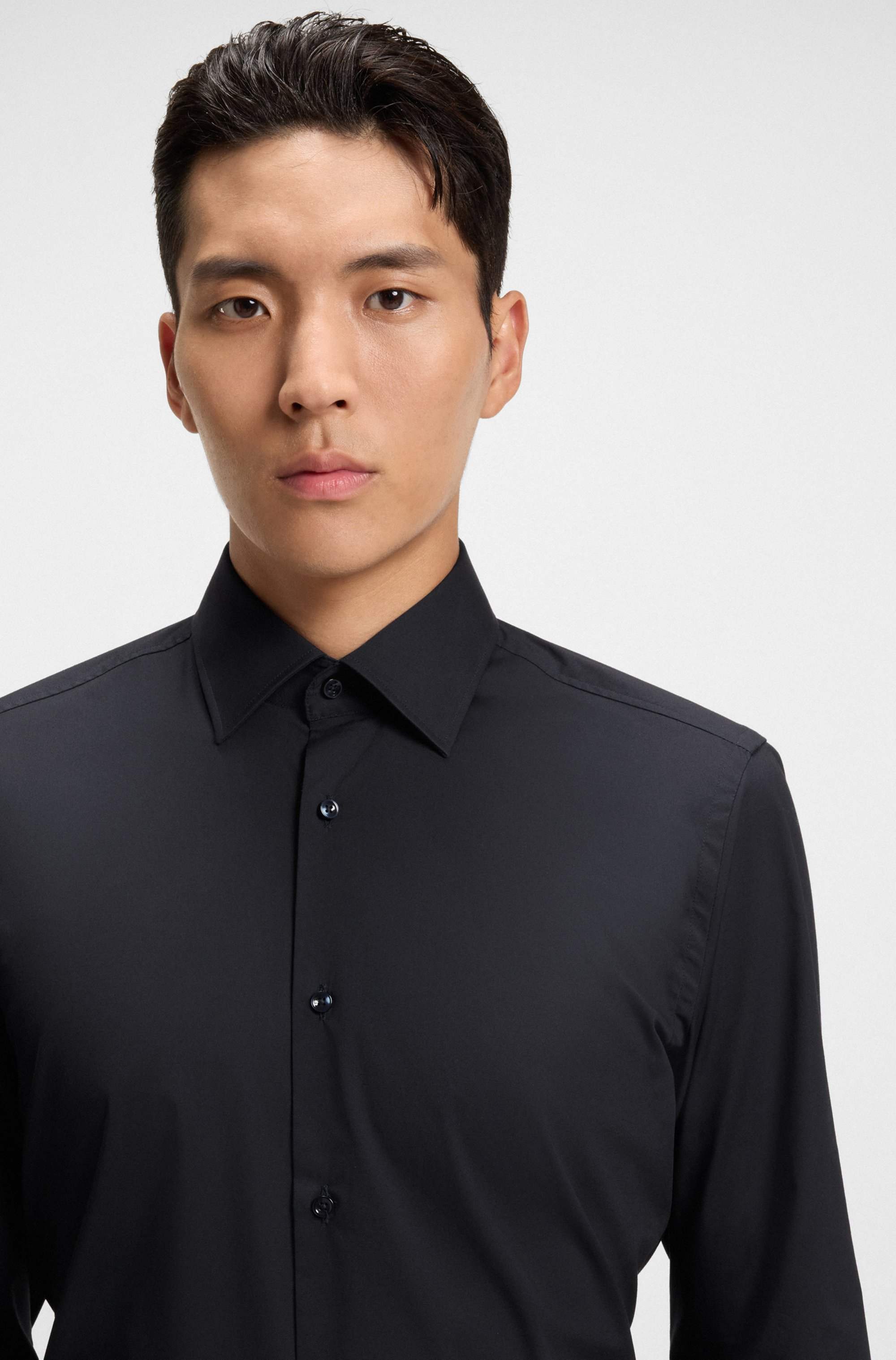 Slim-fit shirt in easy-iron stretch-cotton poplin