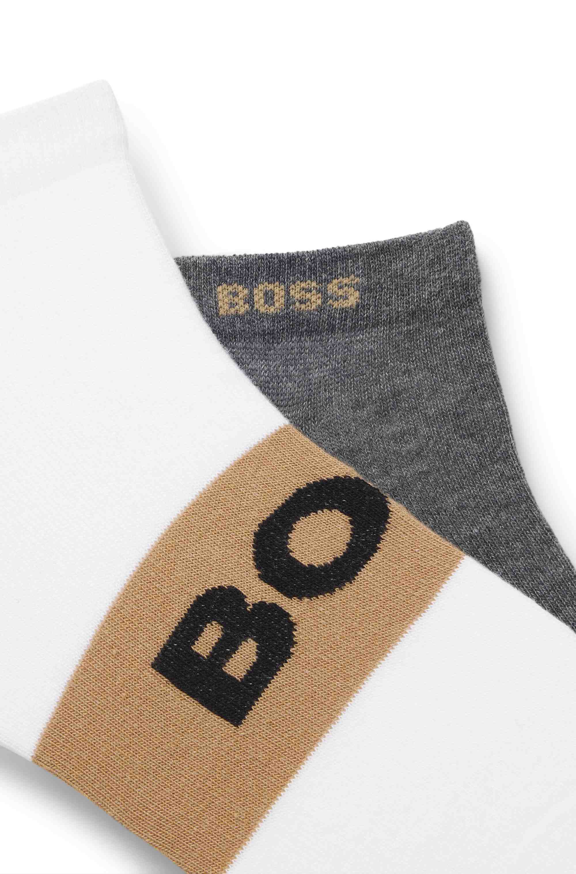 Two-pack of ankle-length socks in stretch fabric