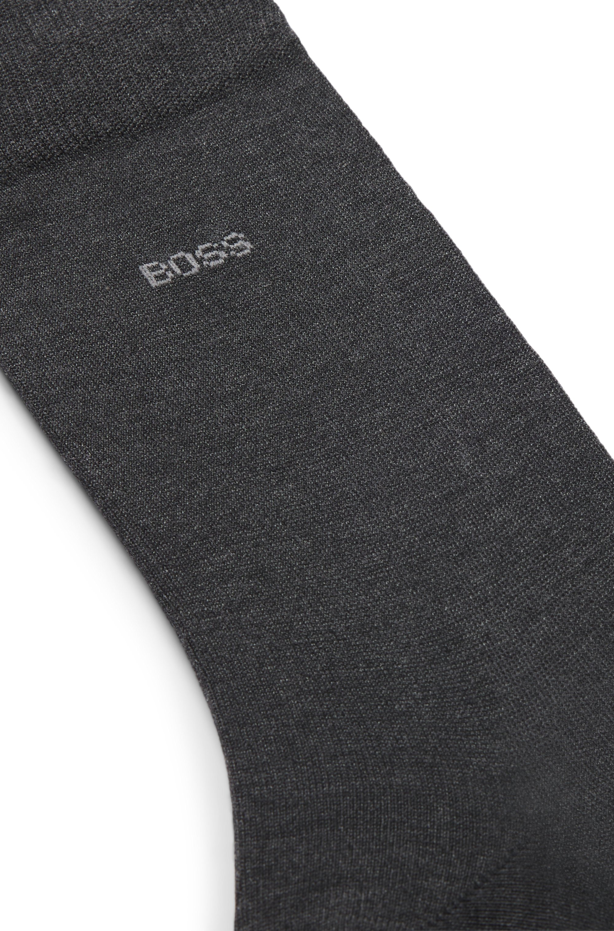 Regular-length logo socks in mercerised Egyptian cotton