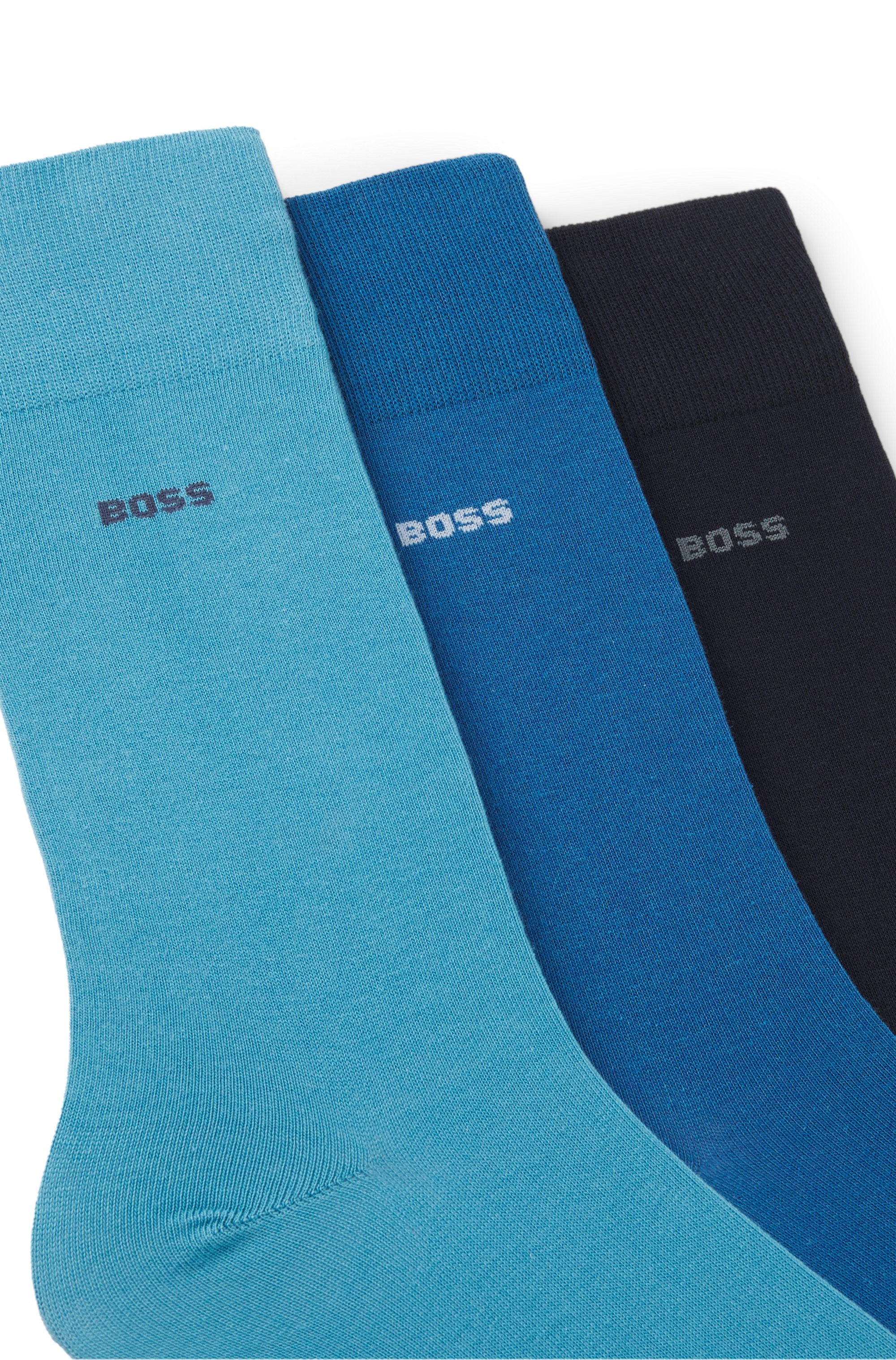 Three-pack of regular-length socks in stretch fabric