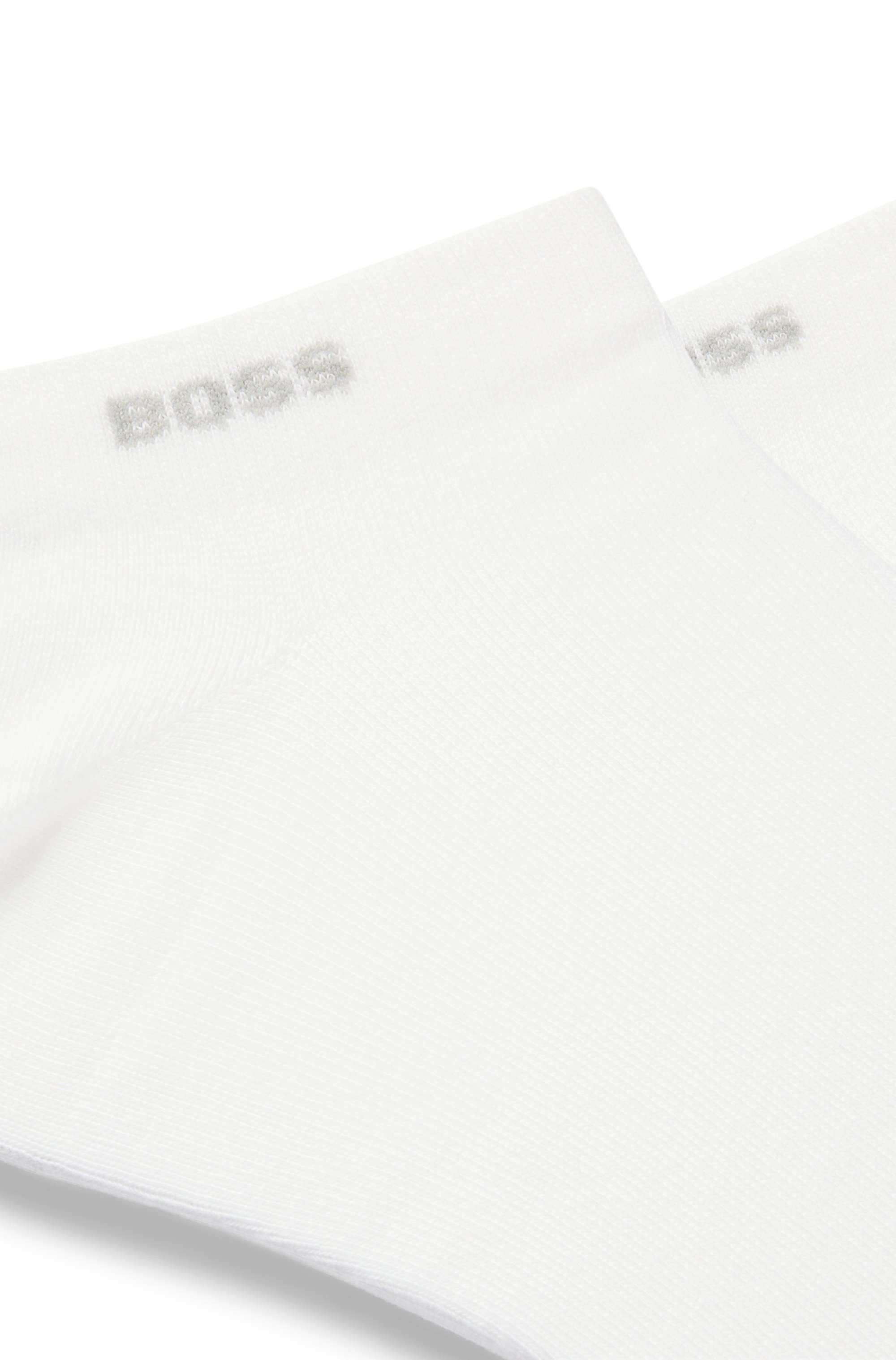 Two-pack of ankle-length socks in stretch fabric