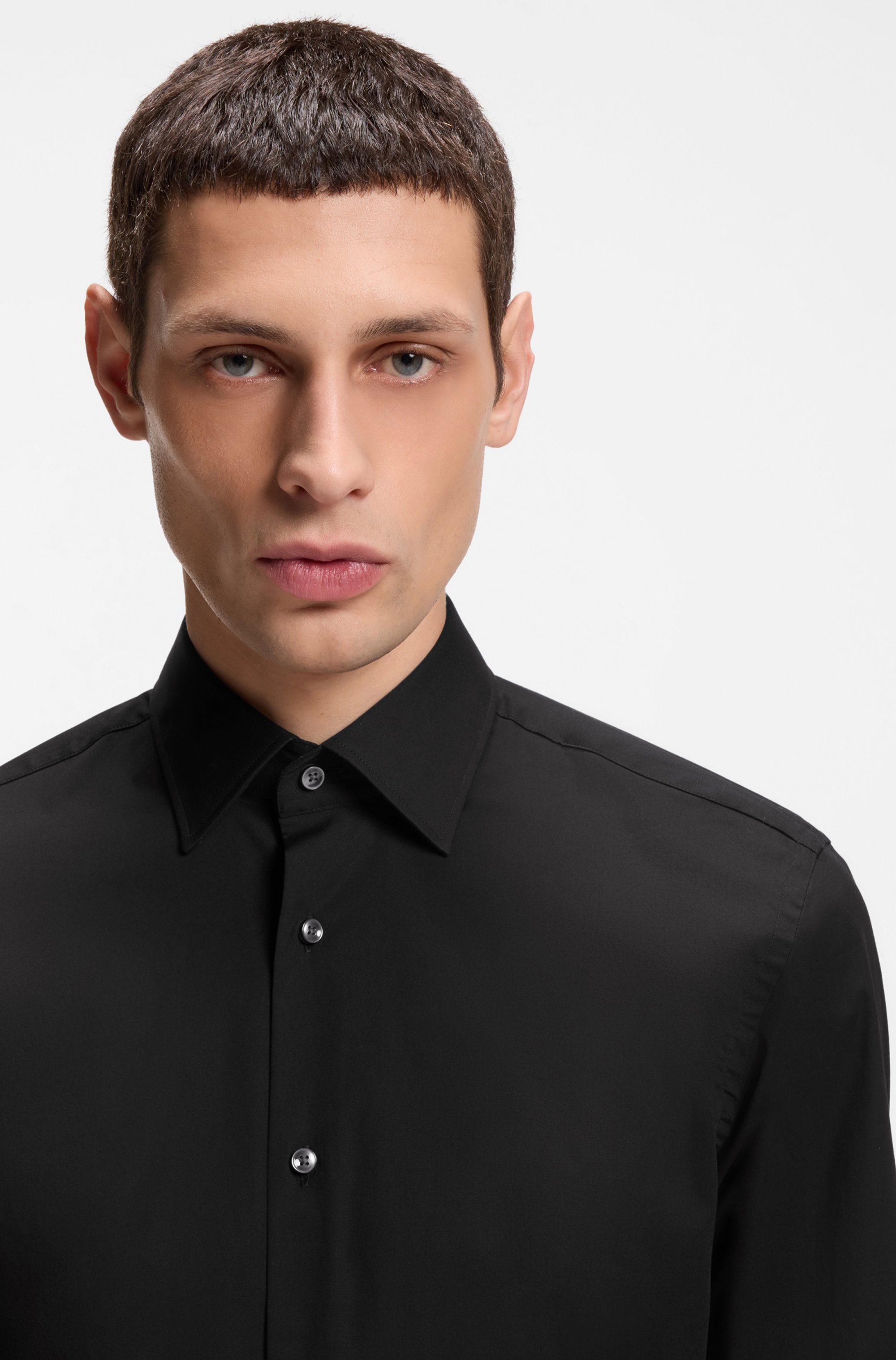 Regular-fit shirt in easy-iron stretch-cotton poplin