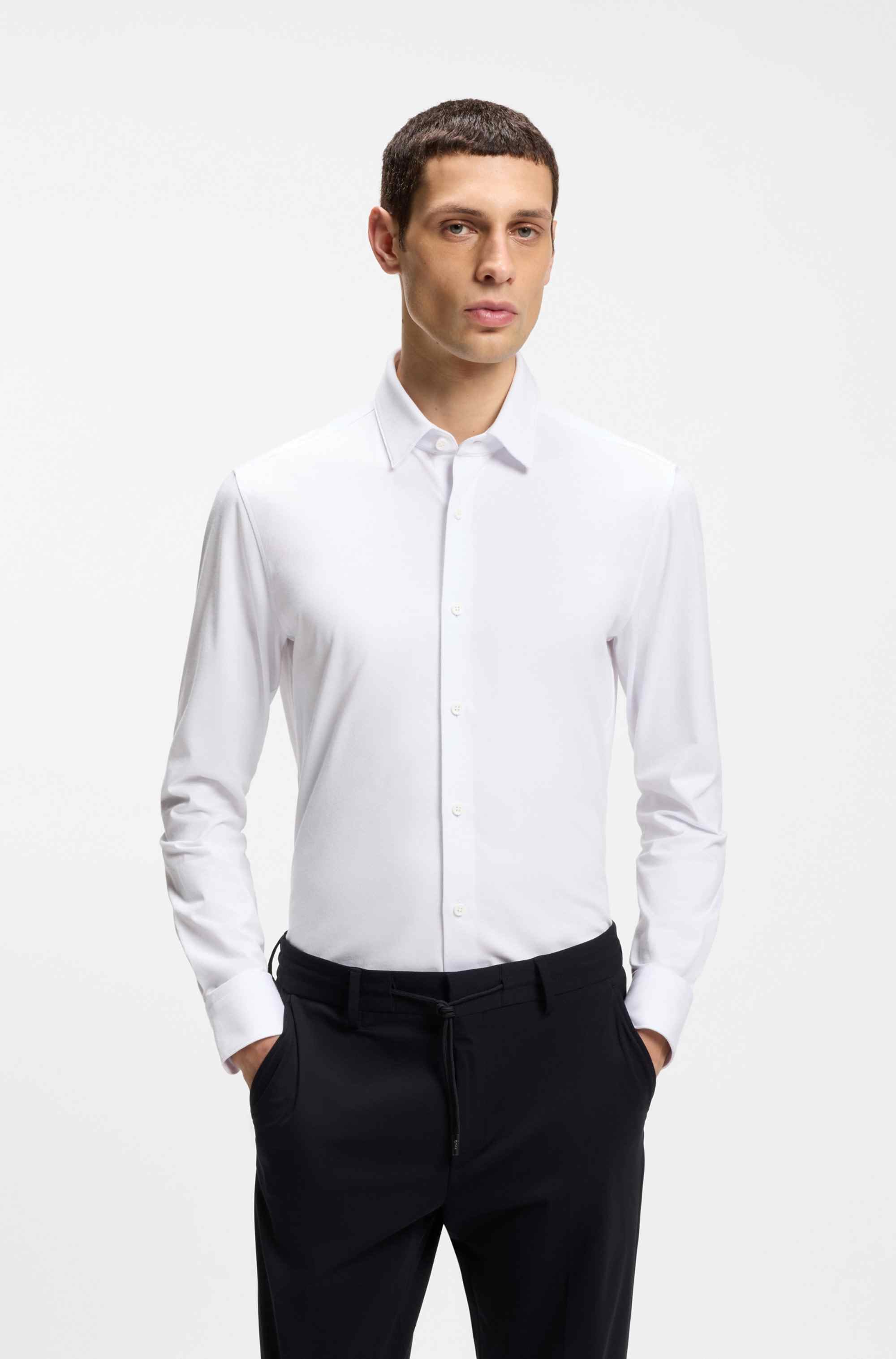 Slim-fit shirt in a performance-stretch cotton blend