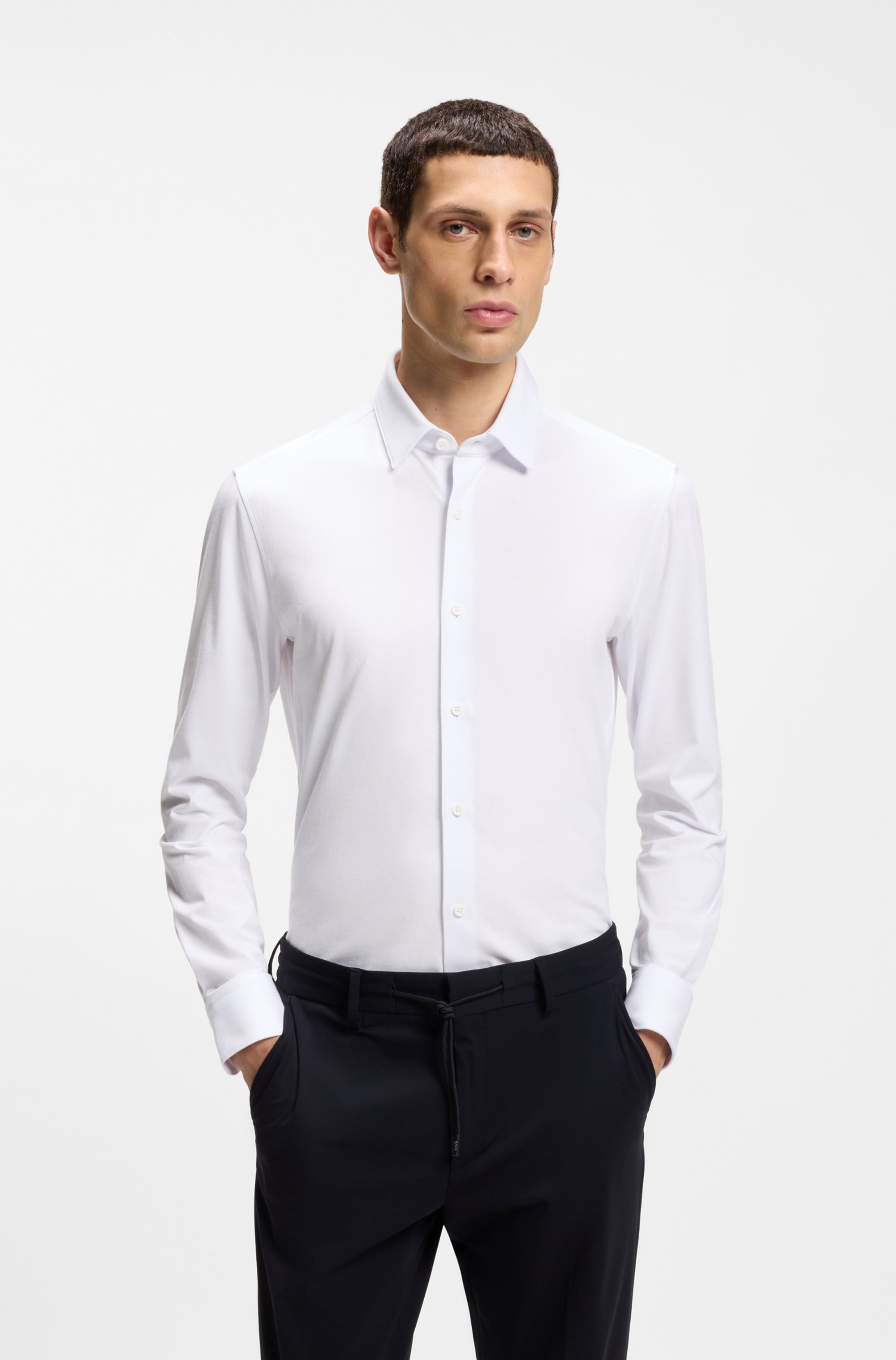 Slim-fit shirt in a performance-stretch cotton blend