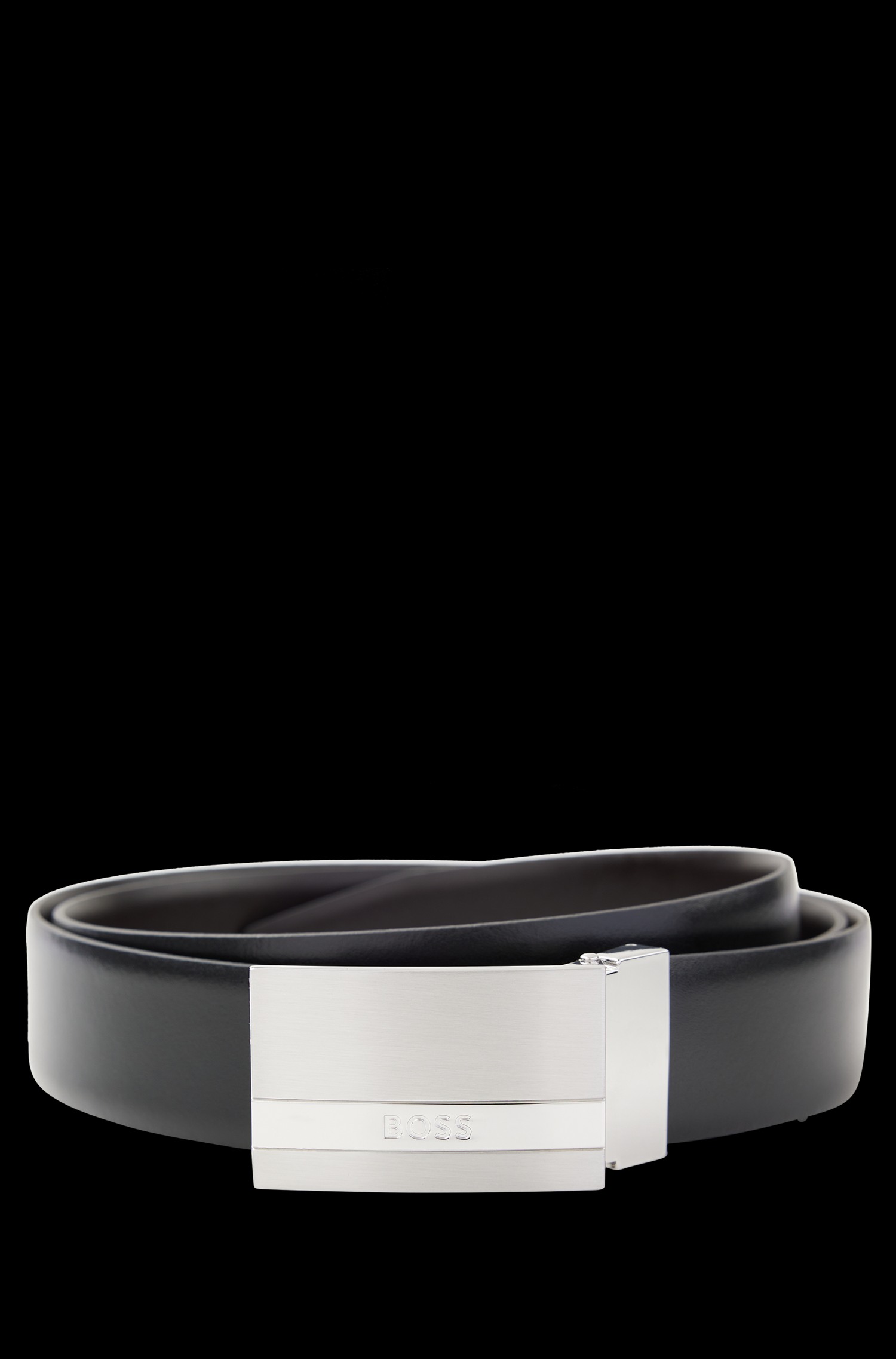 https://cdn.fynd.com/v2/falling-surf-7c8bb8/fyprod/wrkr/products/pictures/item/free/original/hugo-boss/50478590-10199089-002/0/FeGlJT9-FL-SjEulzbo7J-000000410327278001_1.jpg