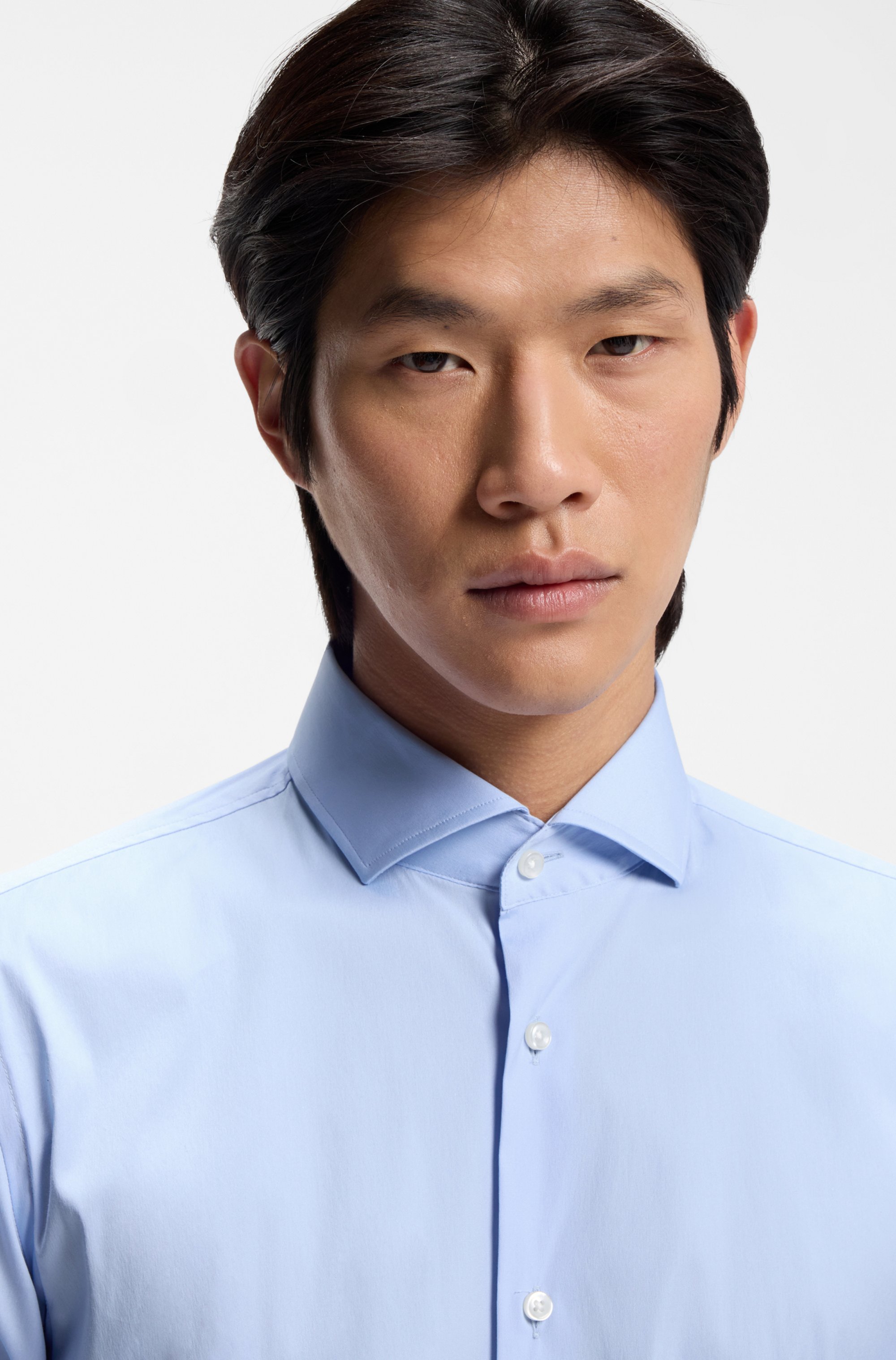 Slim-fit shirt in easy-iron cotton-blend poplin