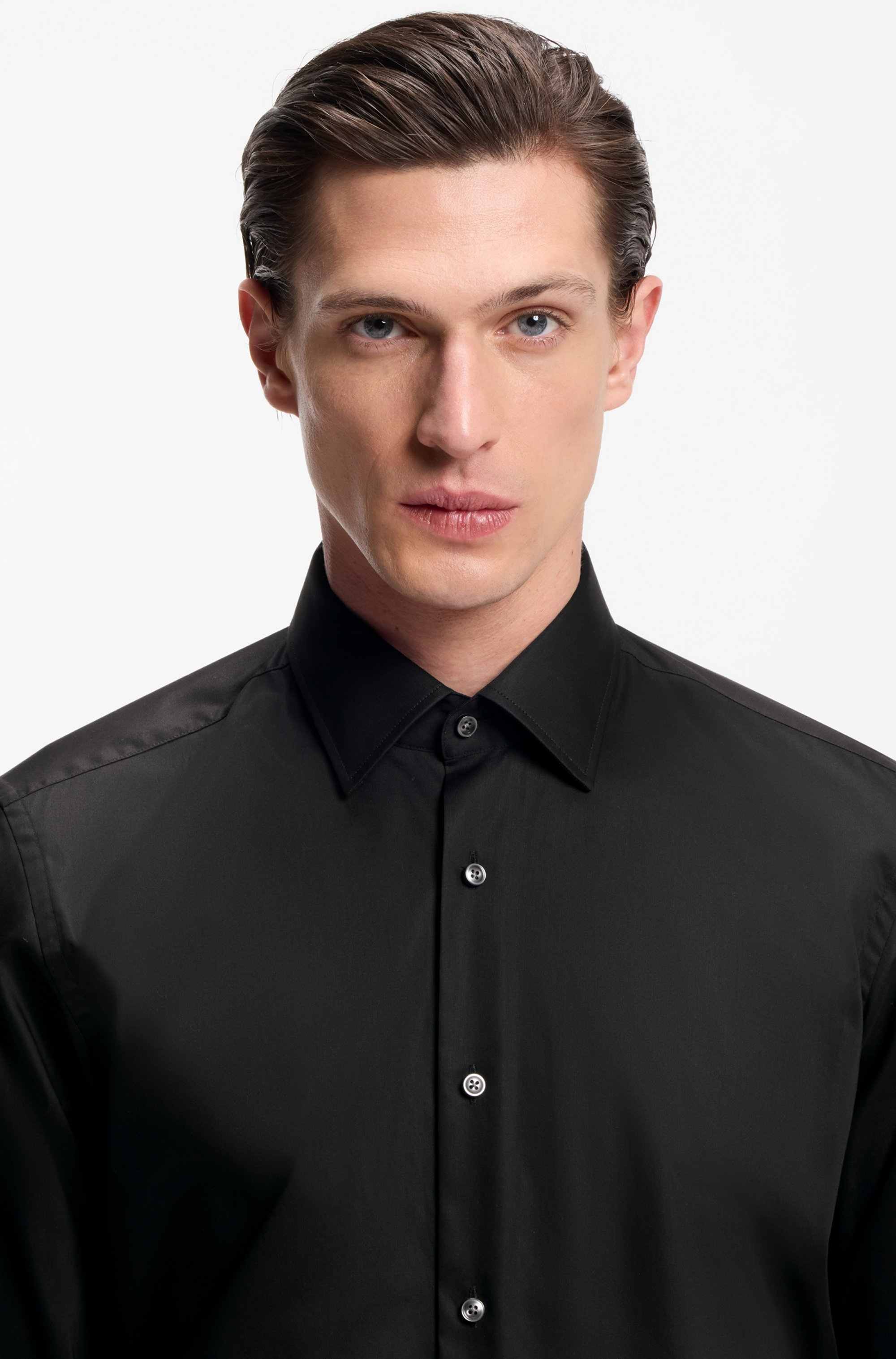 Regular-fit shirt in easy-iron cotton poplin