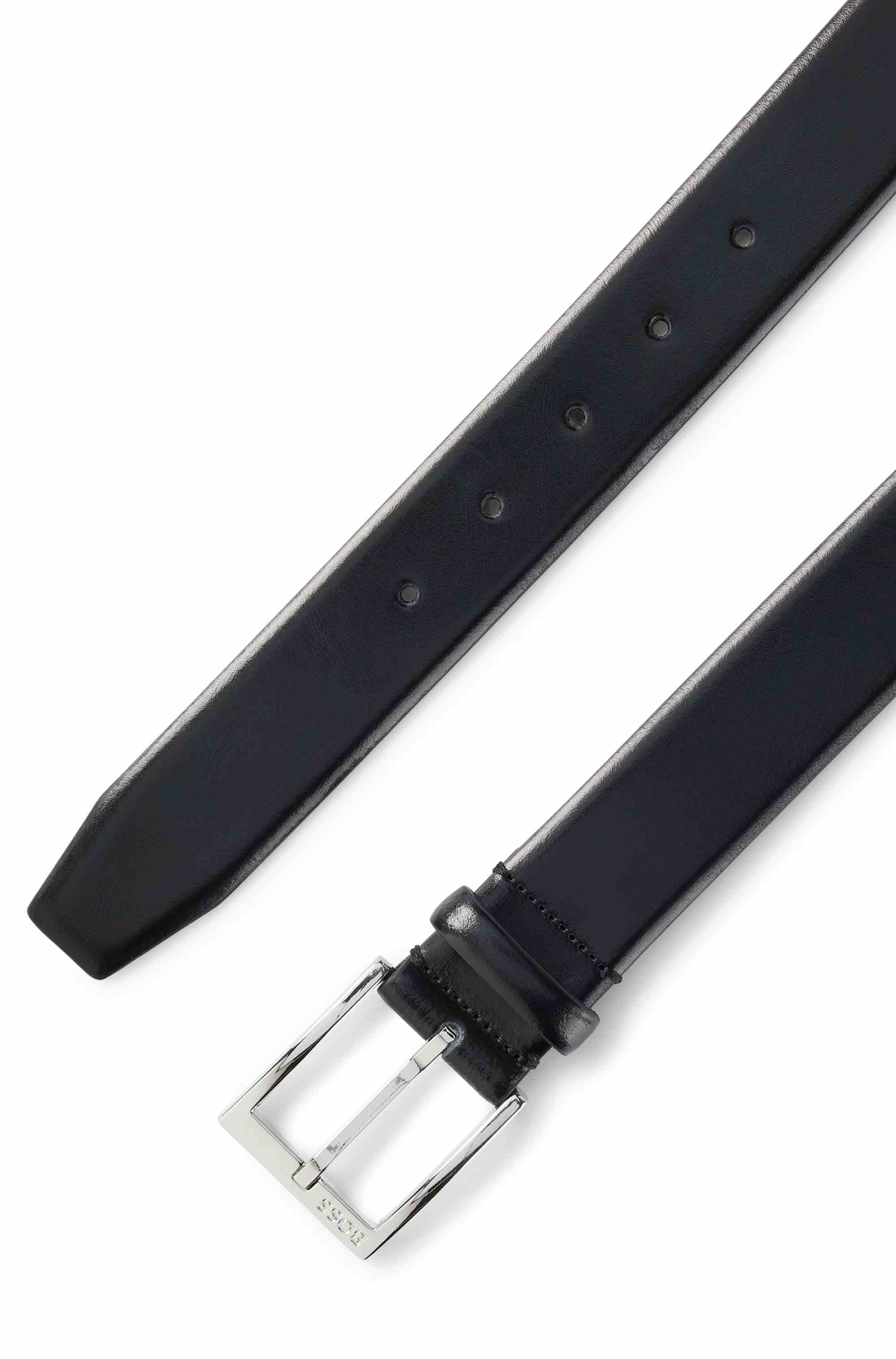 Italian-made belt with branded buckle