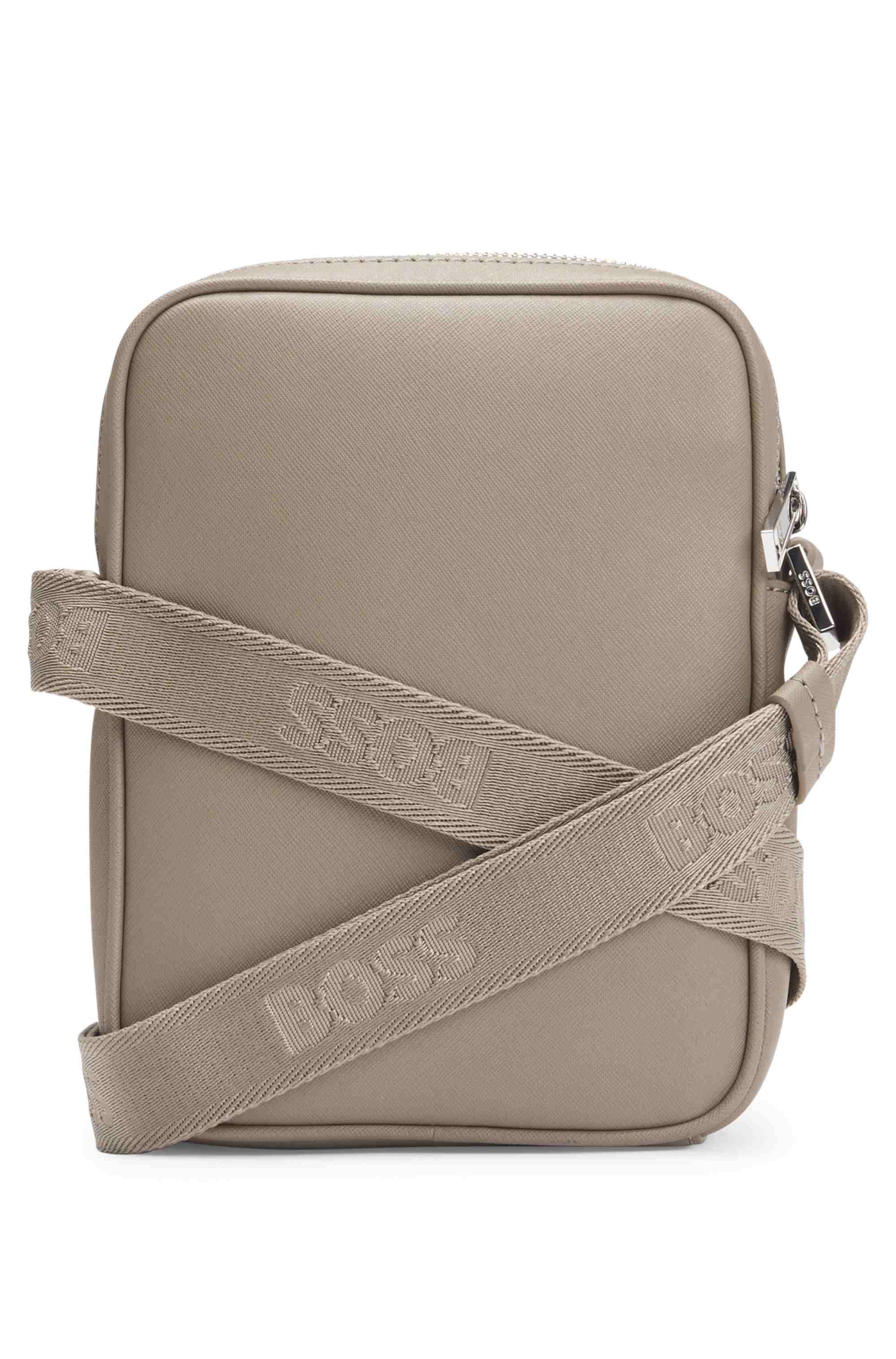 Reporter bag with signature stripe and logo detail
