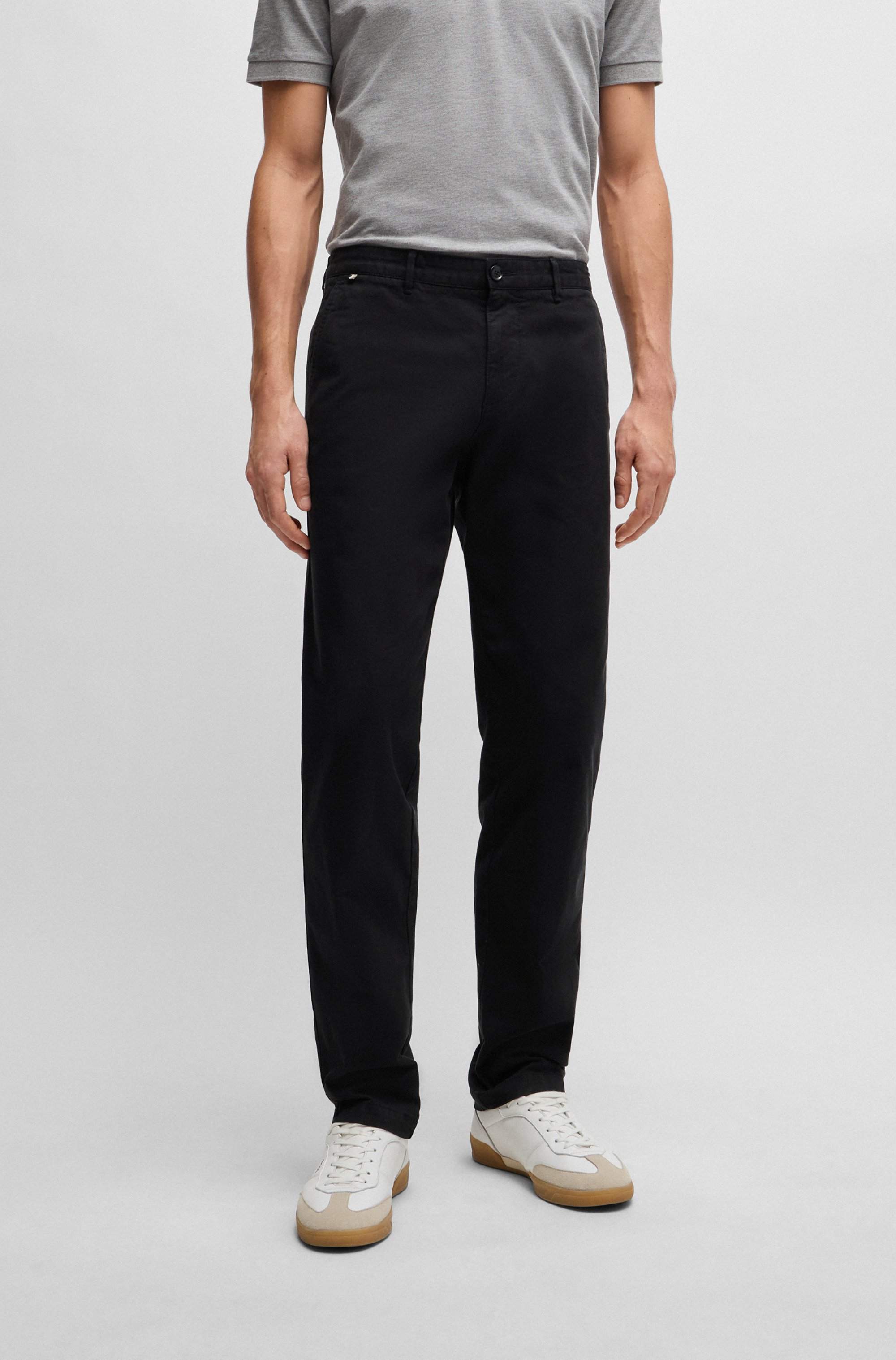 Regular-fit chinos in stretch-cotton gabardine