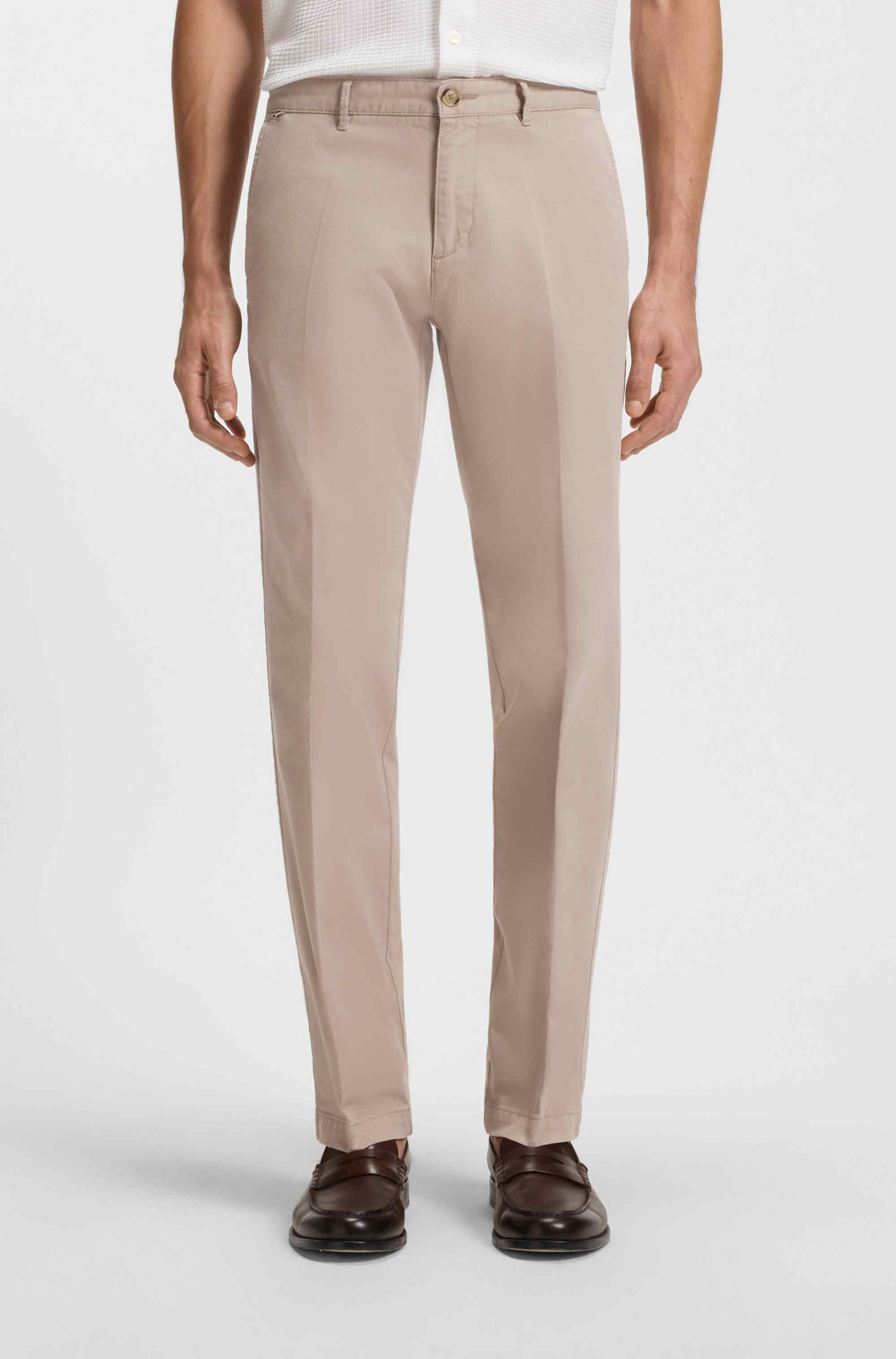 Regular-fit chinos in stretch-cotton gabardine