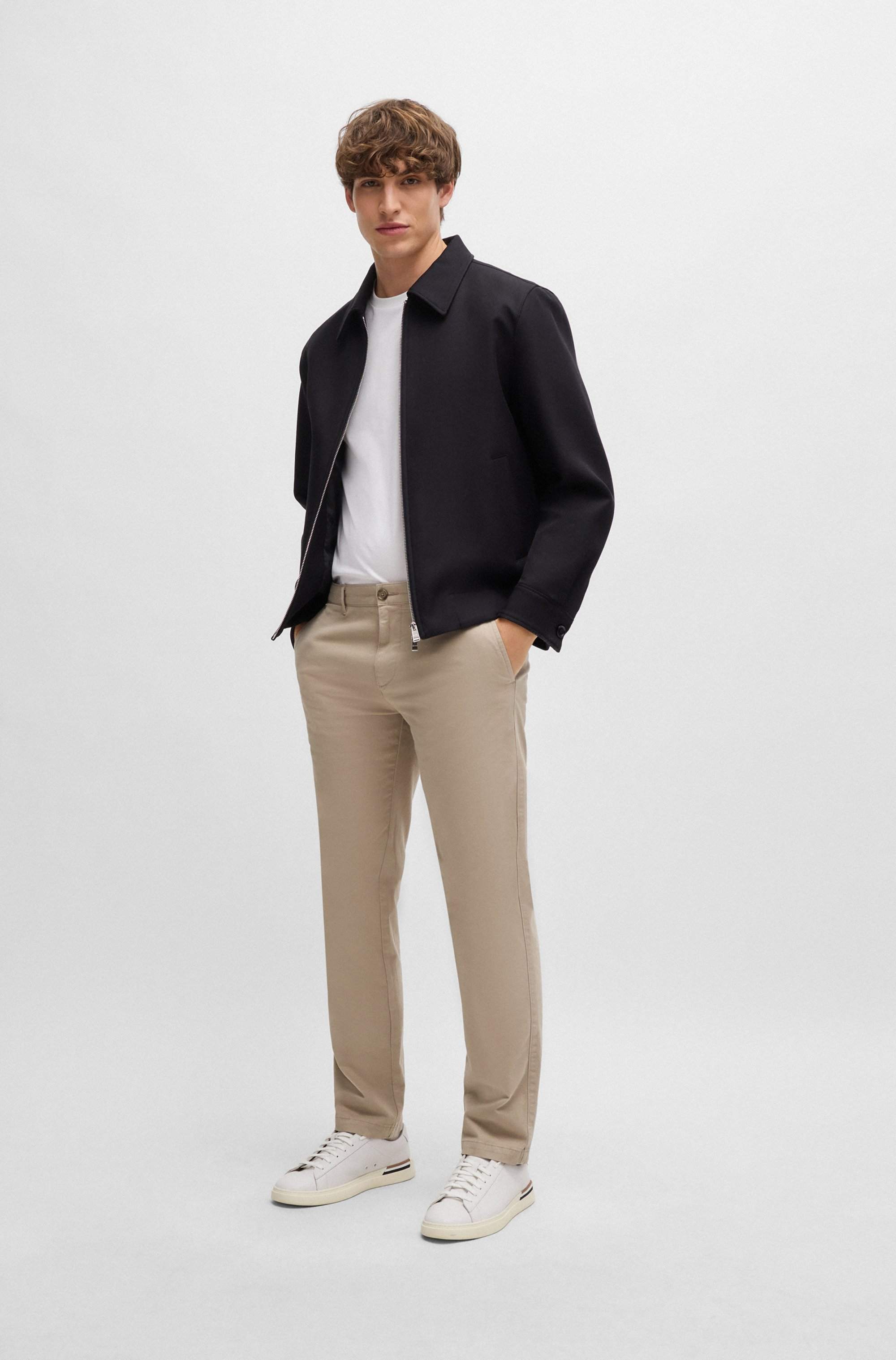 Regular-fit chinos in stretch-cotton gabardine