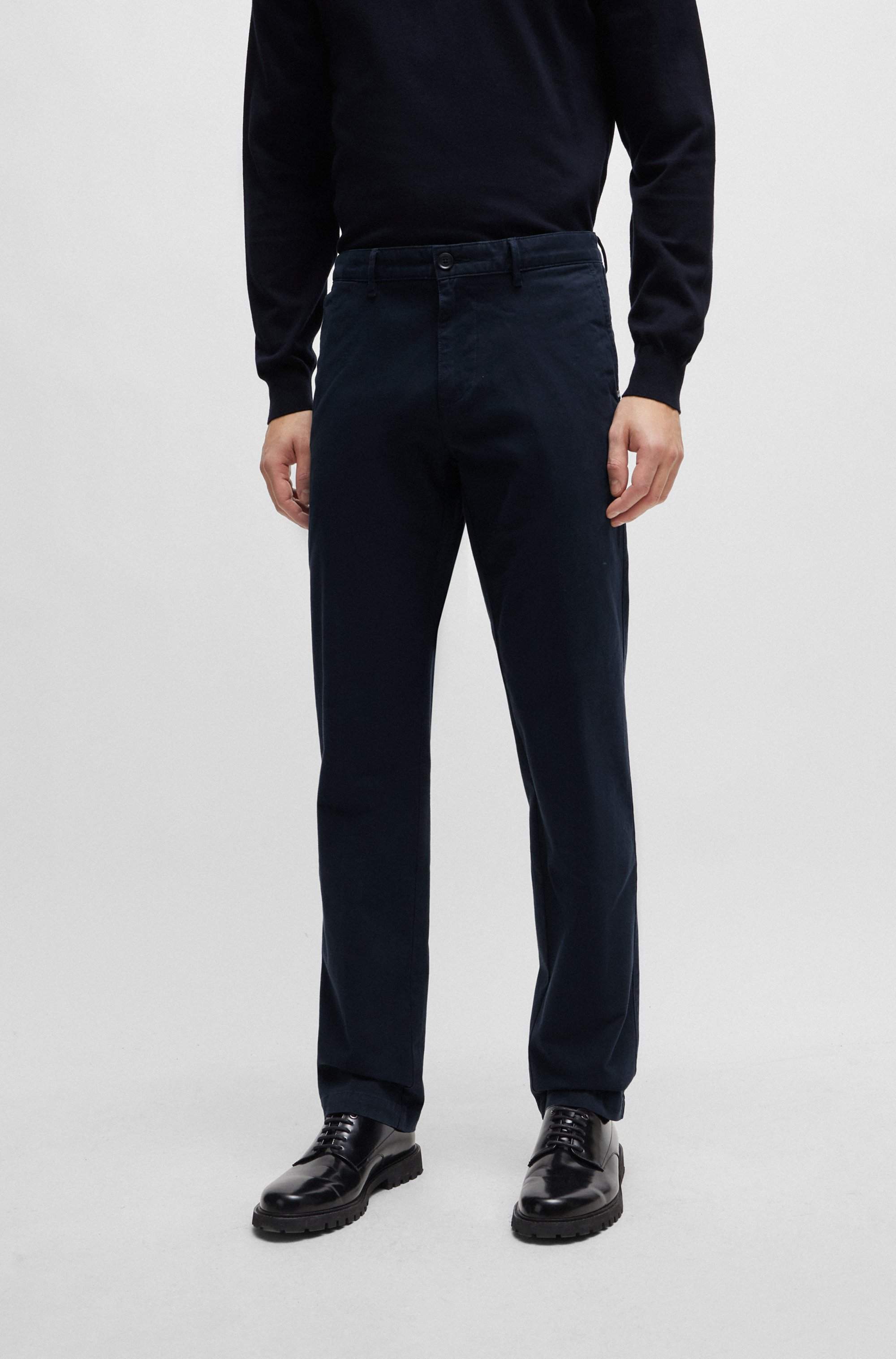 Regular-fit chinos in stretch-cotton gabardine