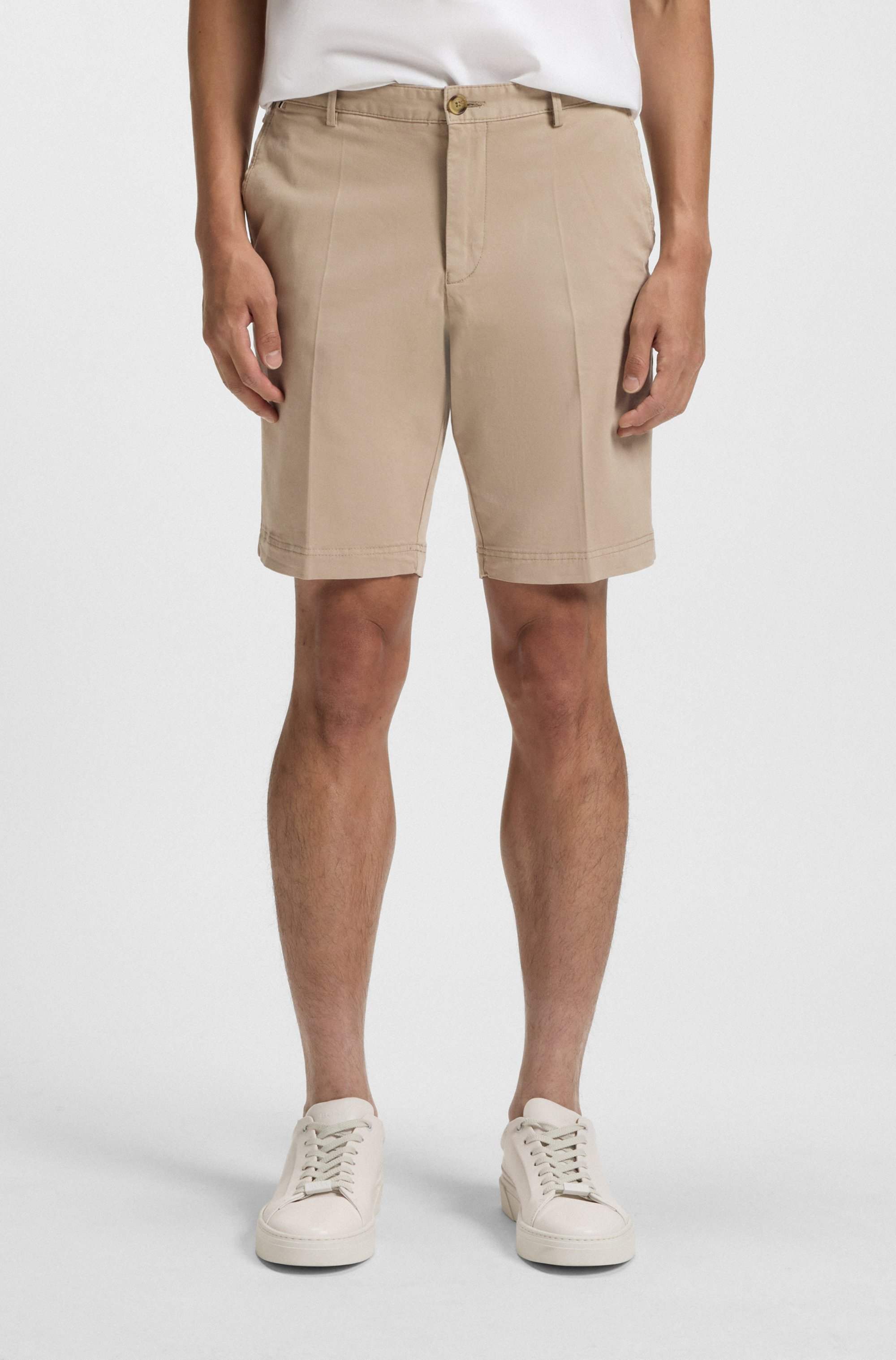 Slim-fit shorts in stretch-cotton gabardine