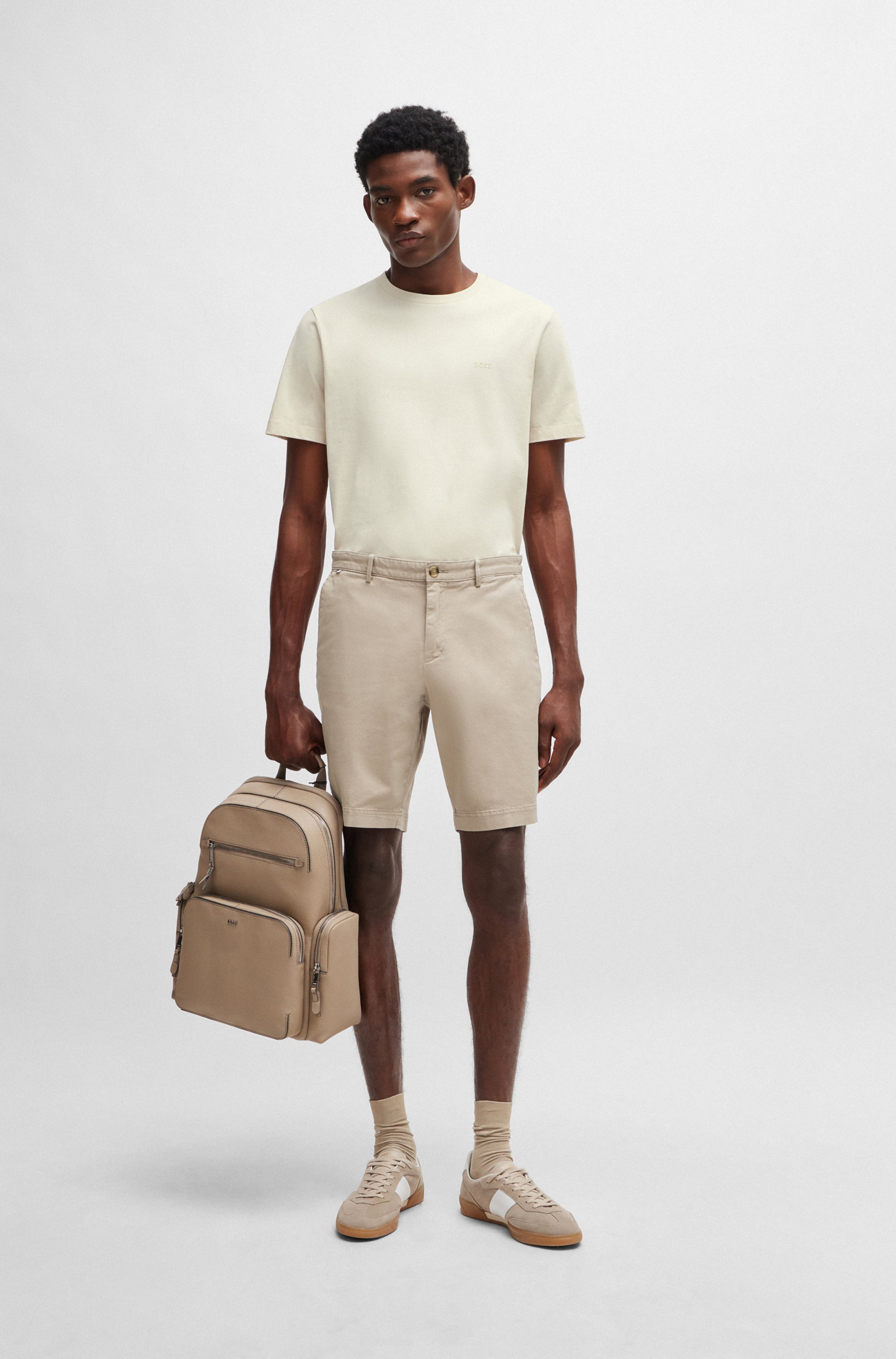 Slim-fit shorts in stretch-cotton gabardine