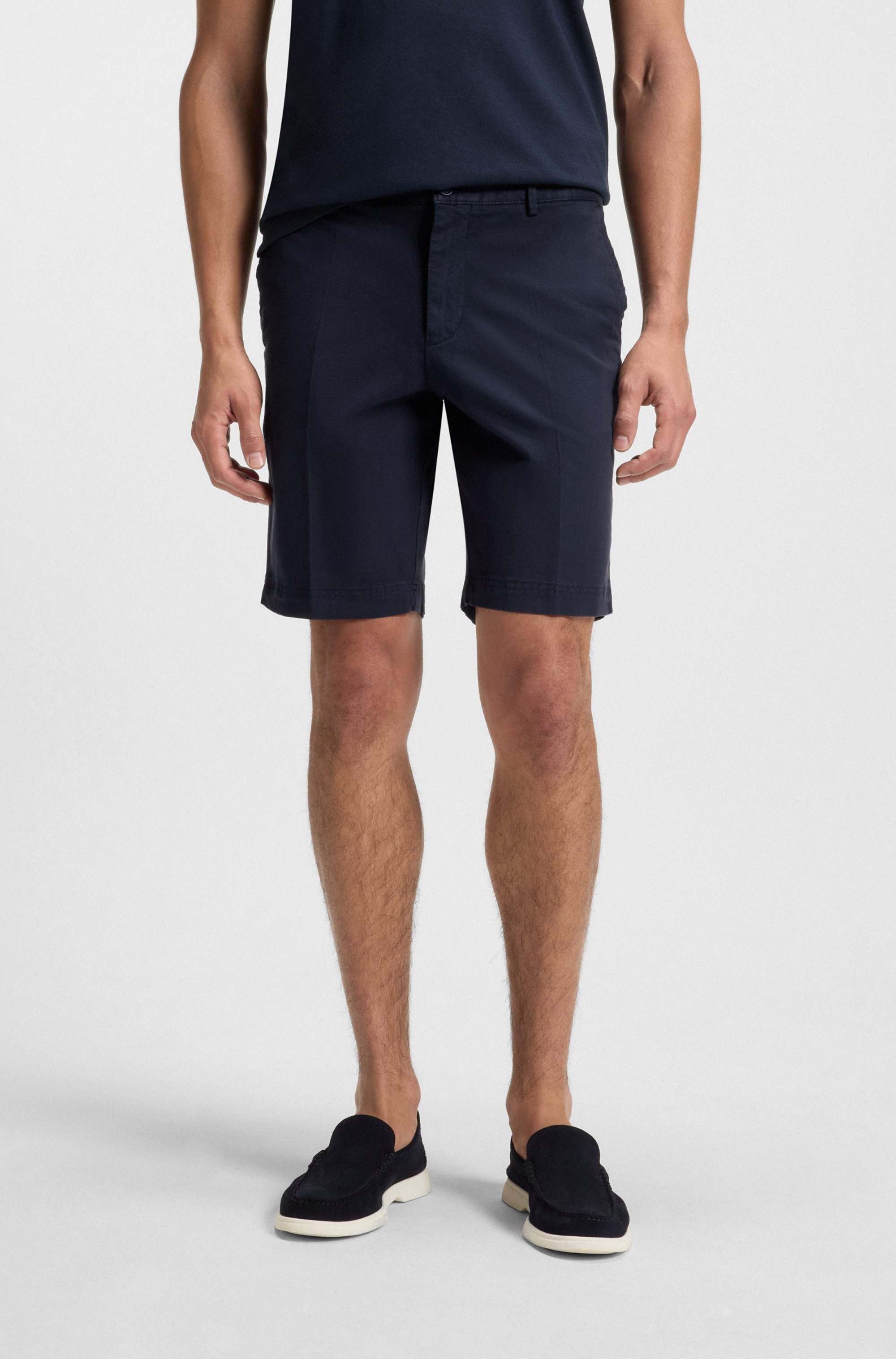 Slim-fit shorts in stretch-cotton gabardine