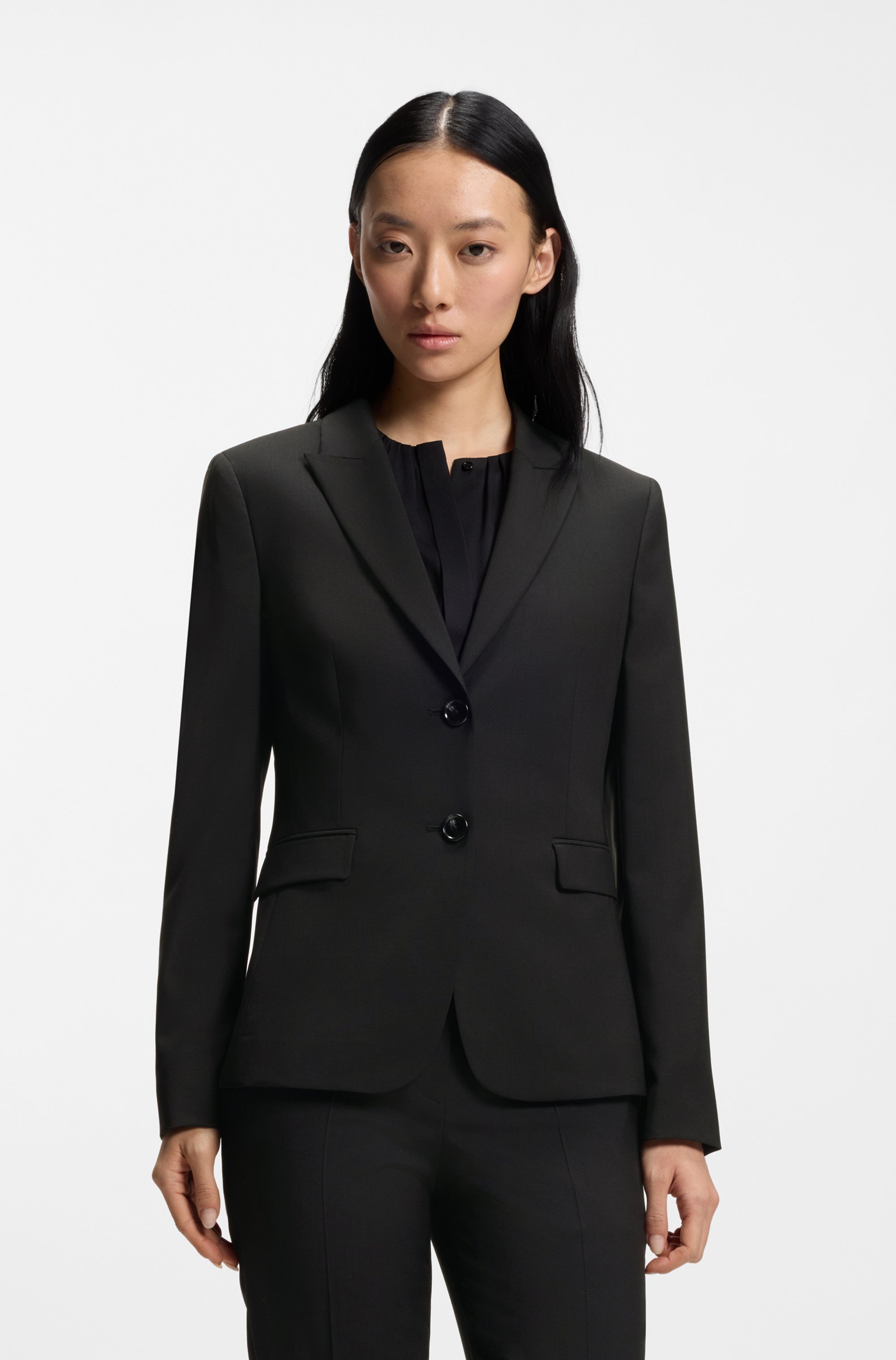 Slim-fit blazer in Italian-made virgin wool