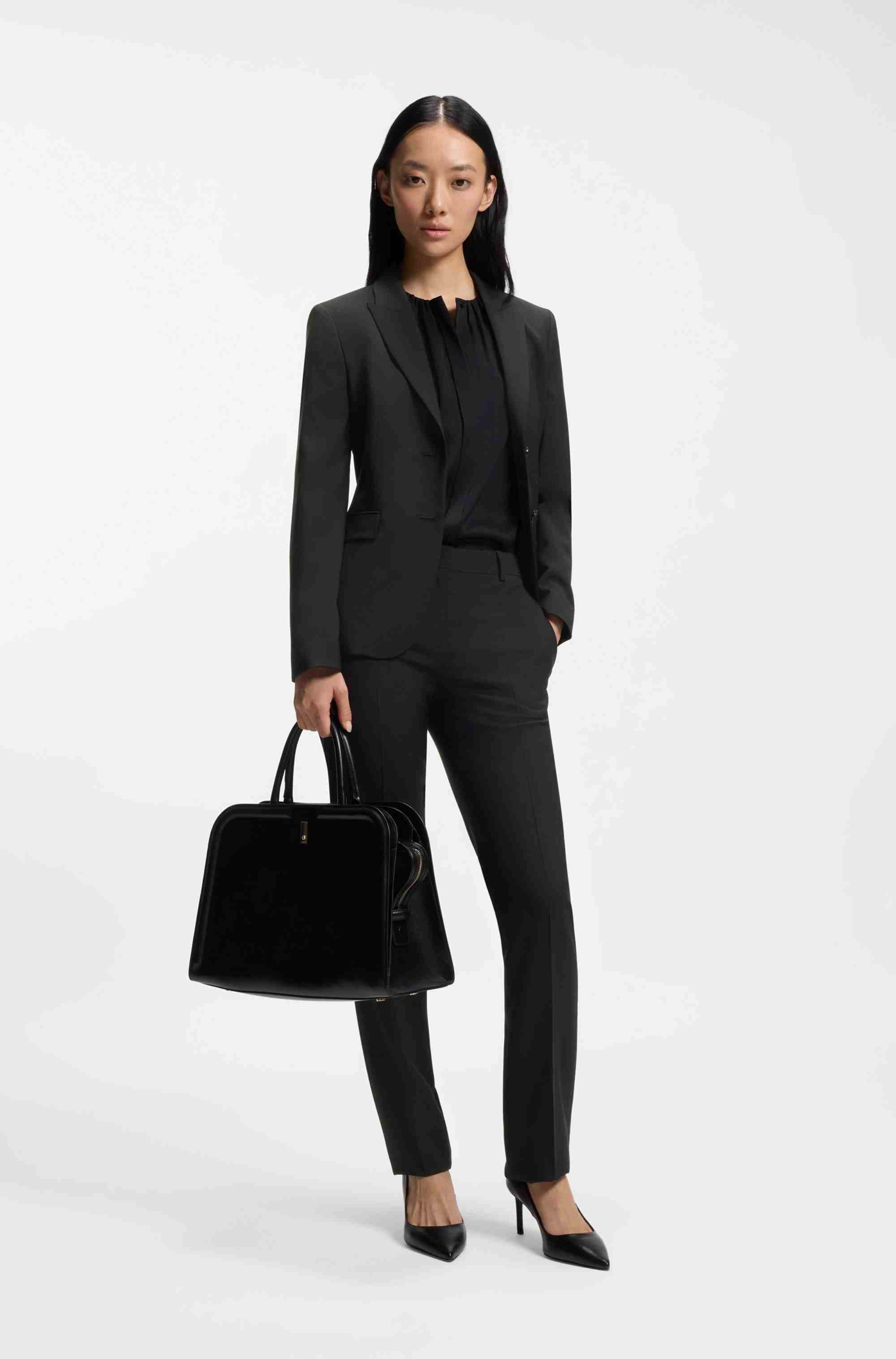 Slim-fit blazer in Italian-made virgin wool