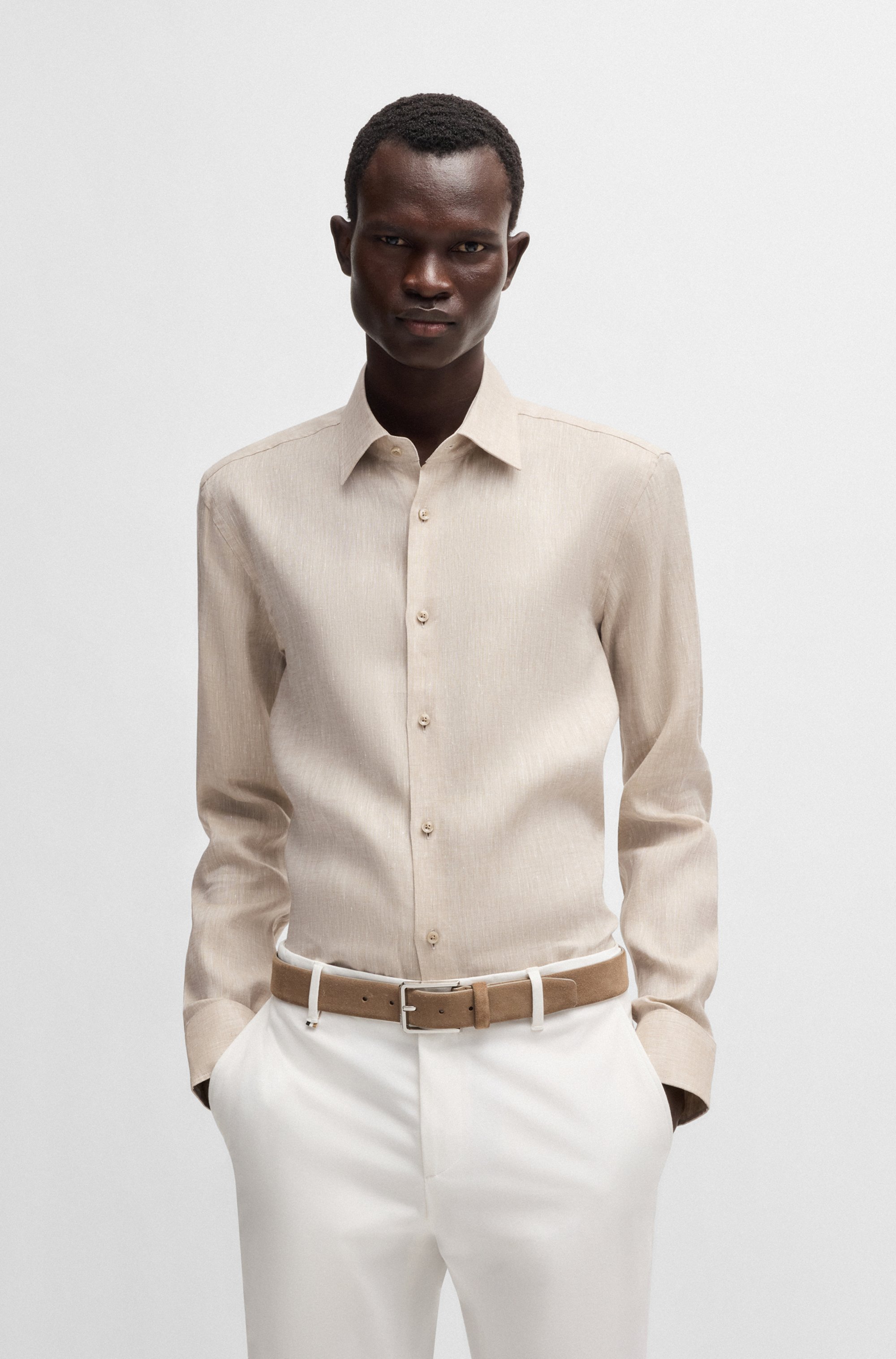 Slim-fit shirt in Italian-made linen