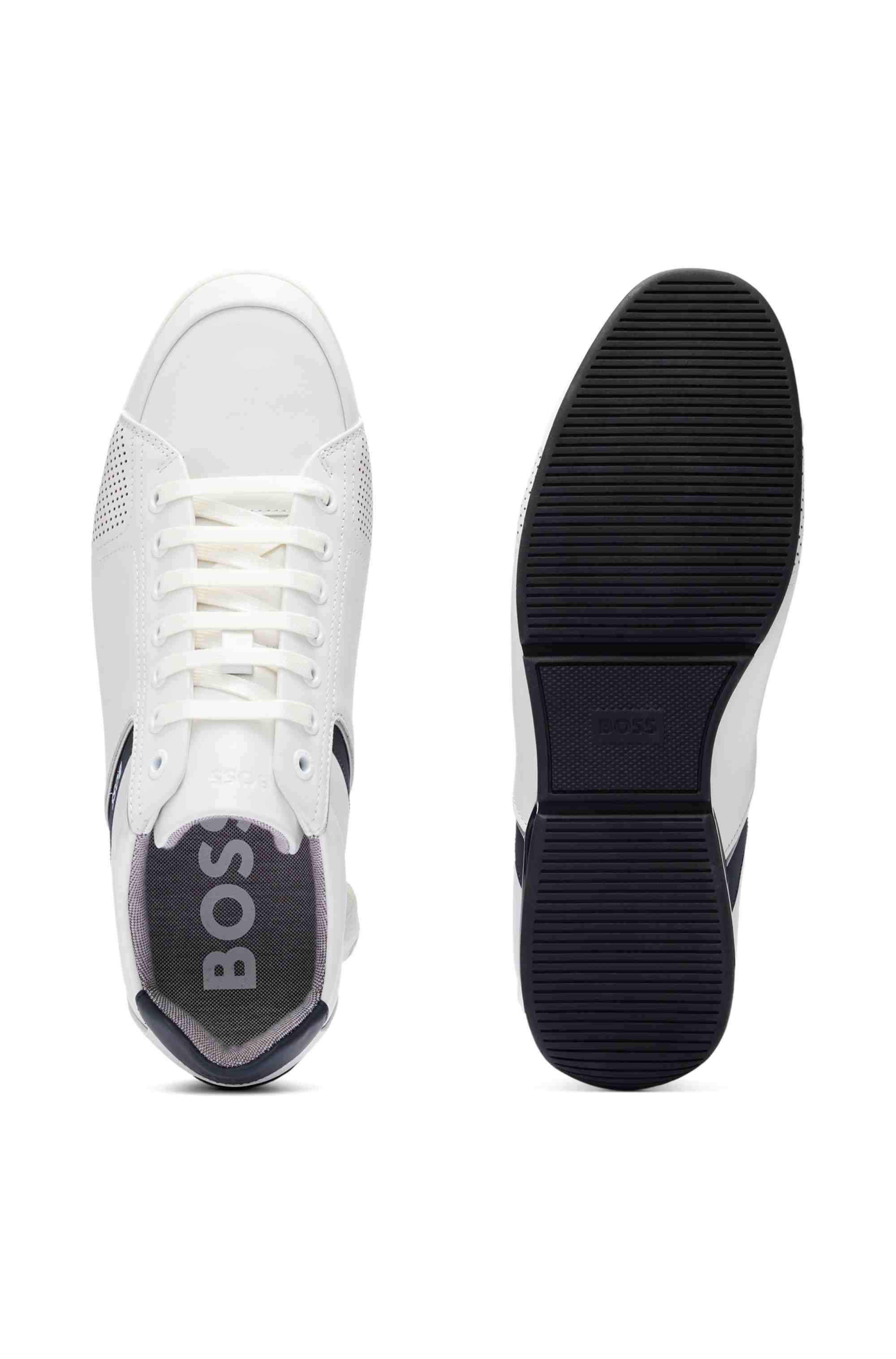 Leather trainers with odour-control lining