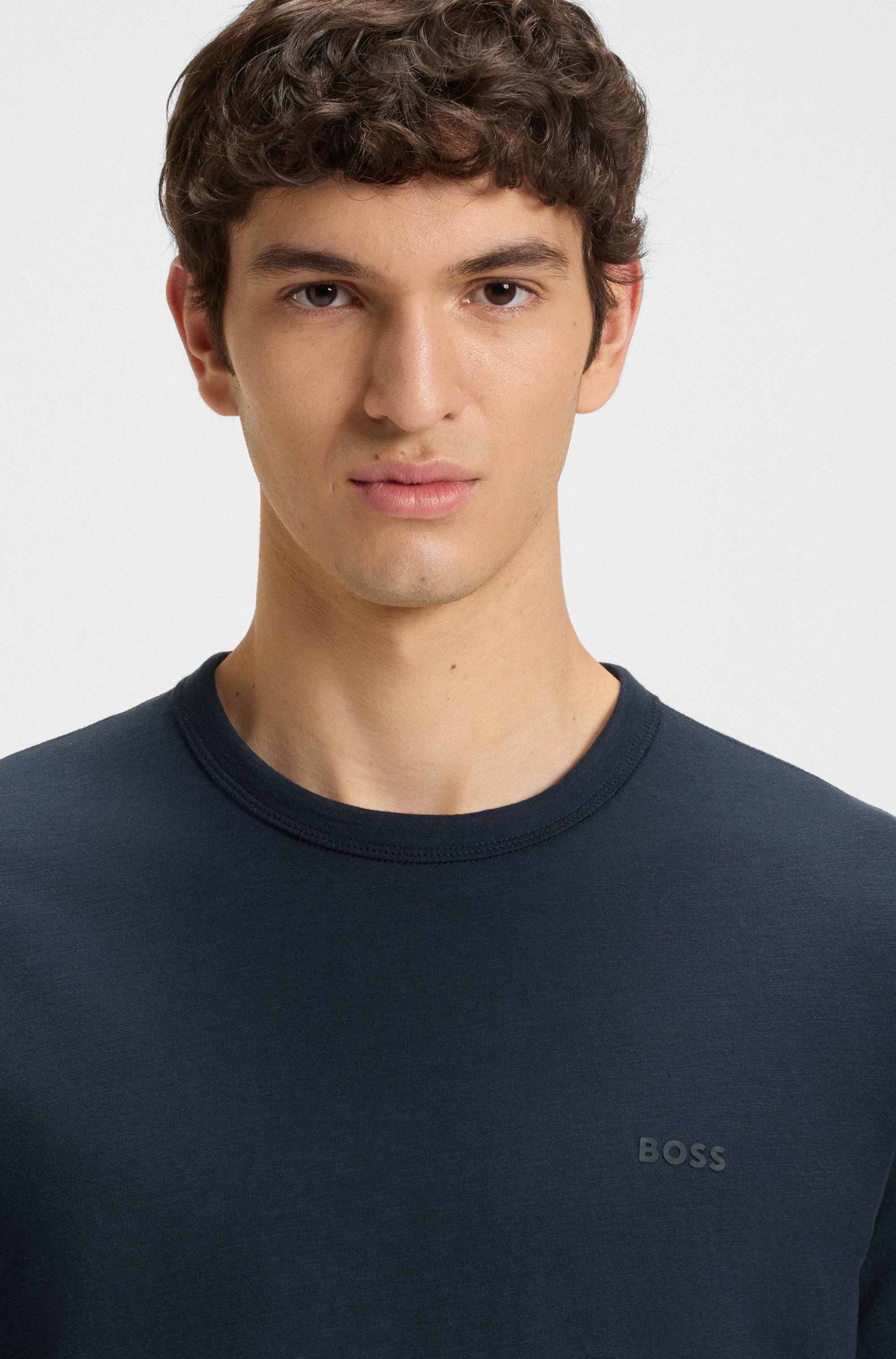 Regular-fit T-shirt in slub cotton with logo detail