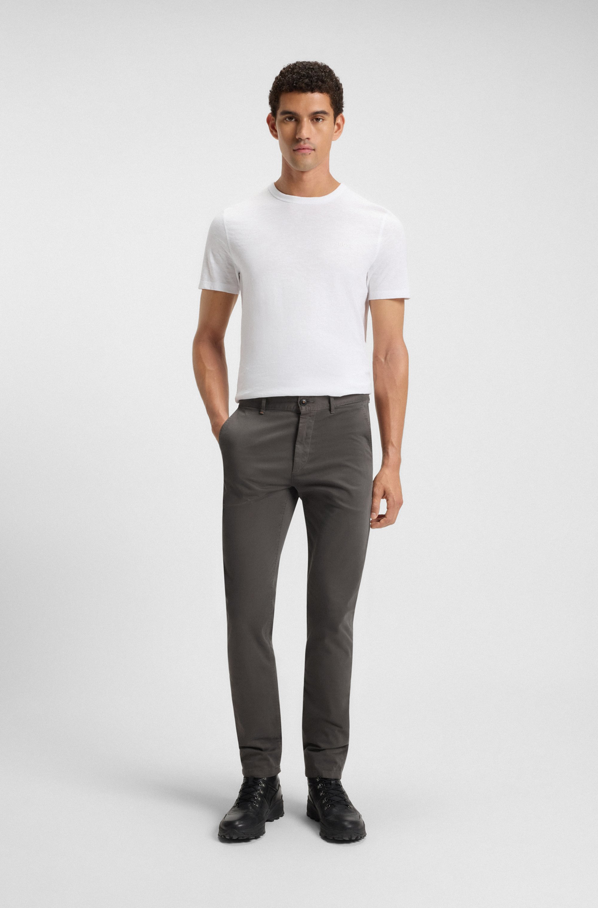 Slim-fit chinos in stretch-cotton satin
