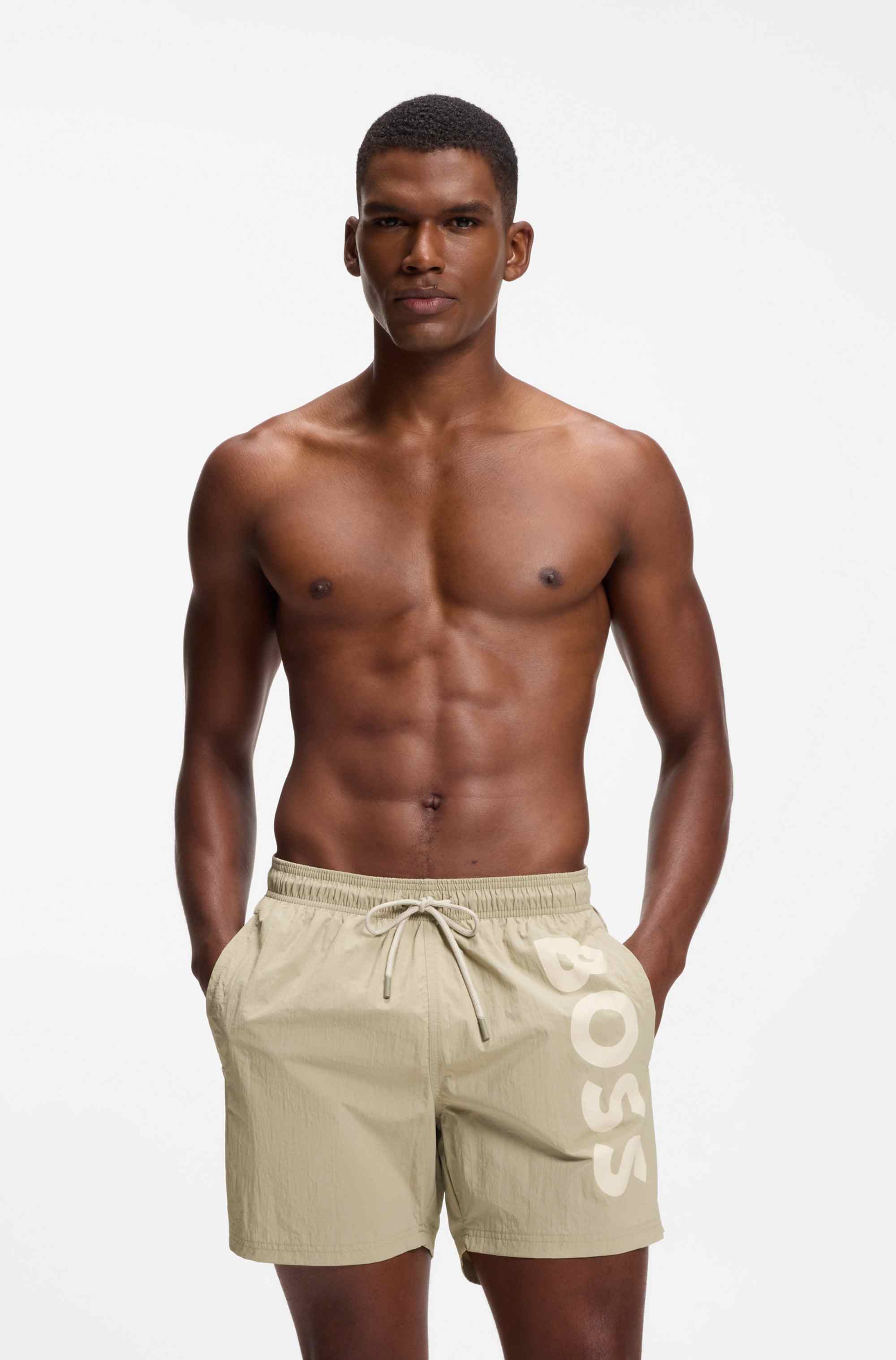 Quick-drying swim shorts with printed logo