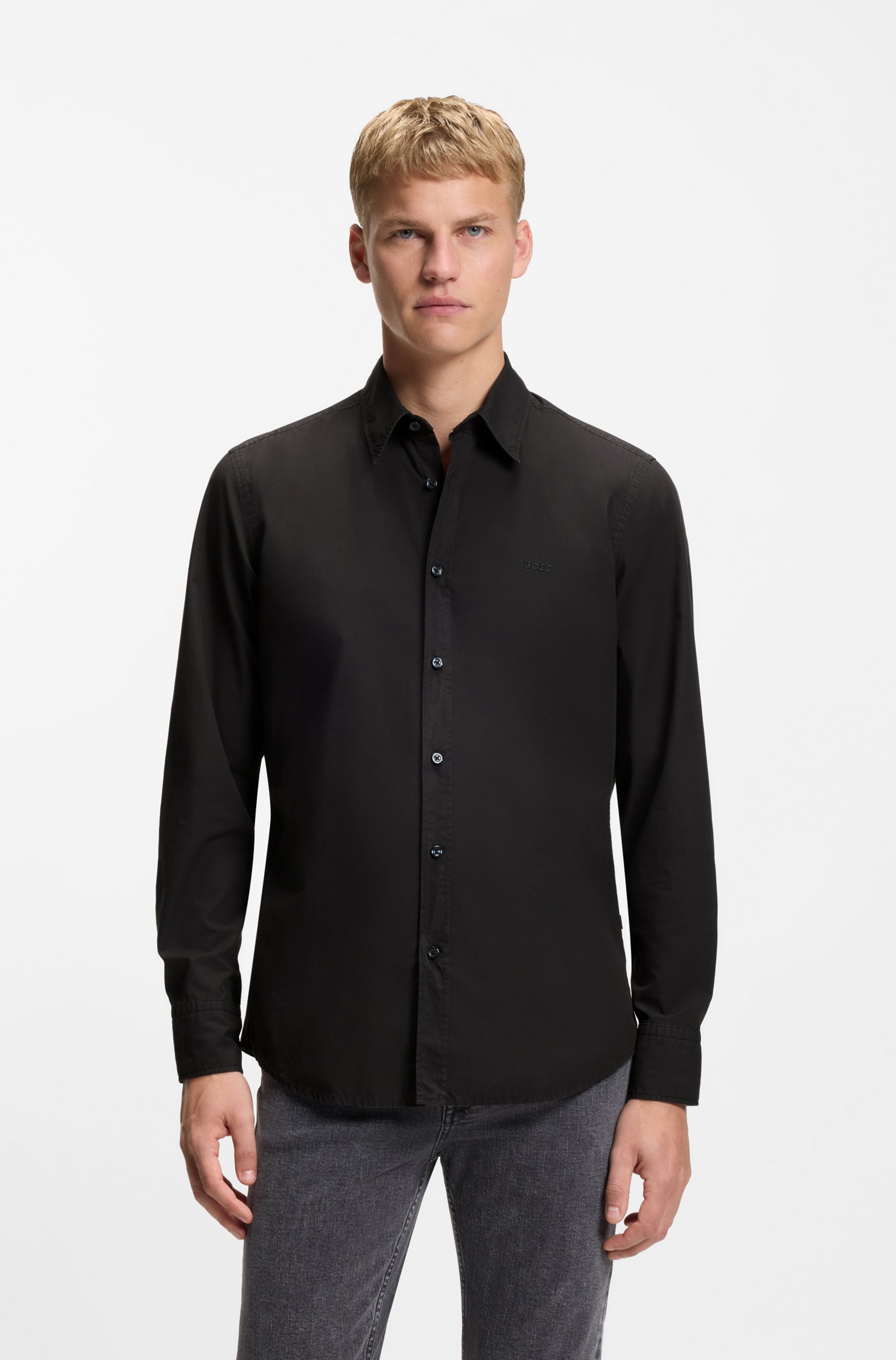 Regular-fit shirt in cotton poplin