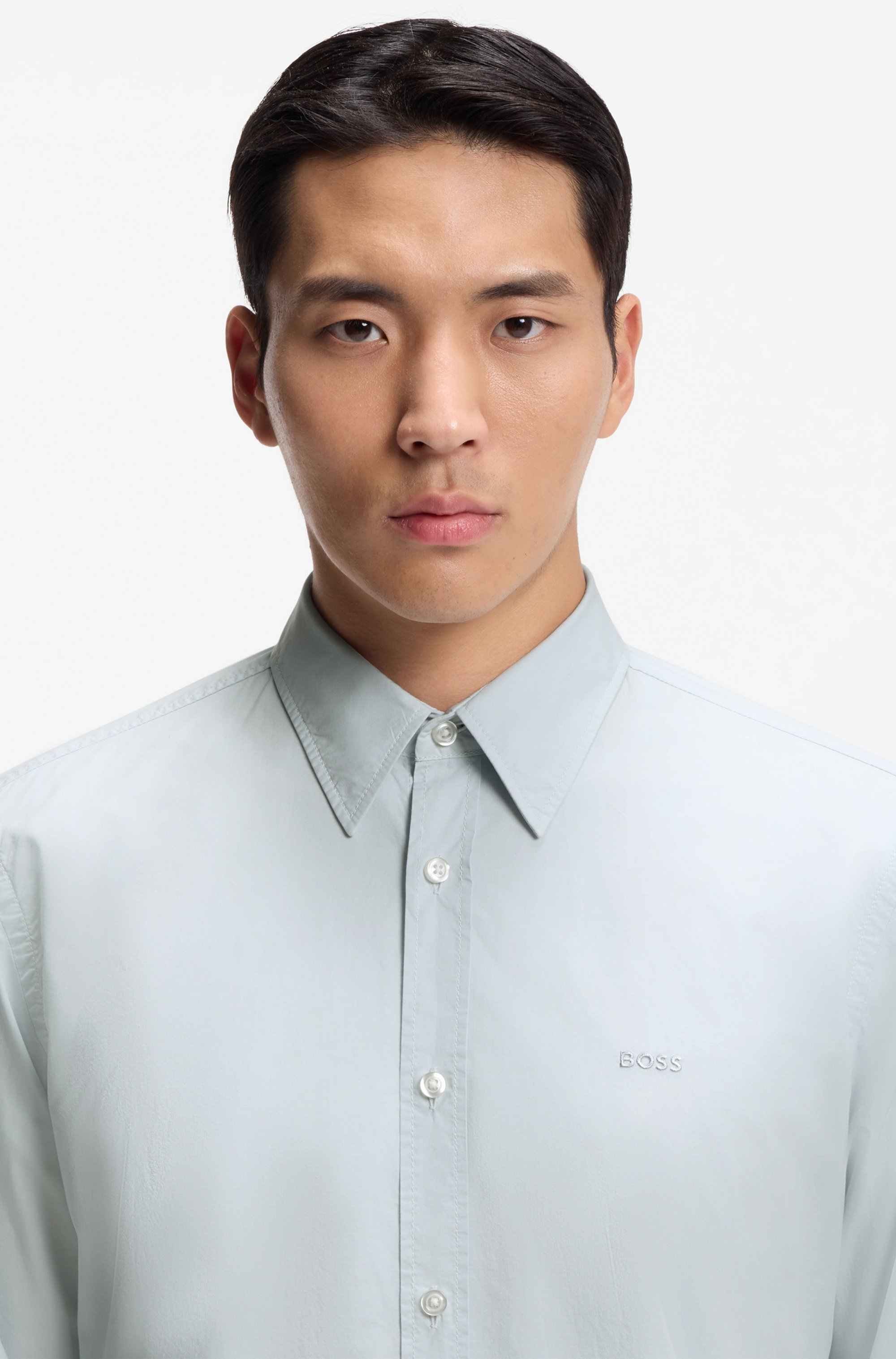 Regular-fit shirt in cotton poplin