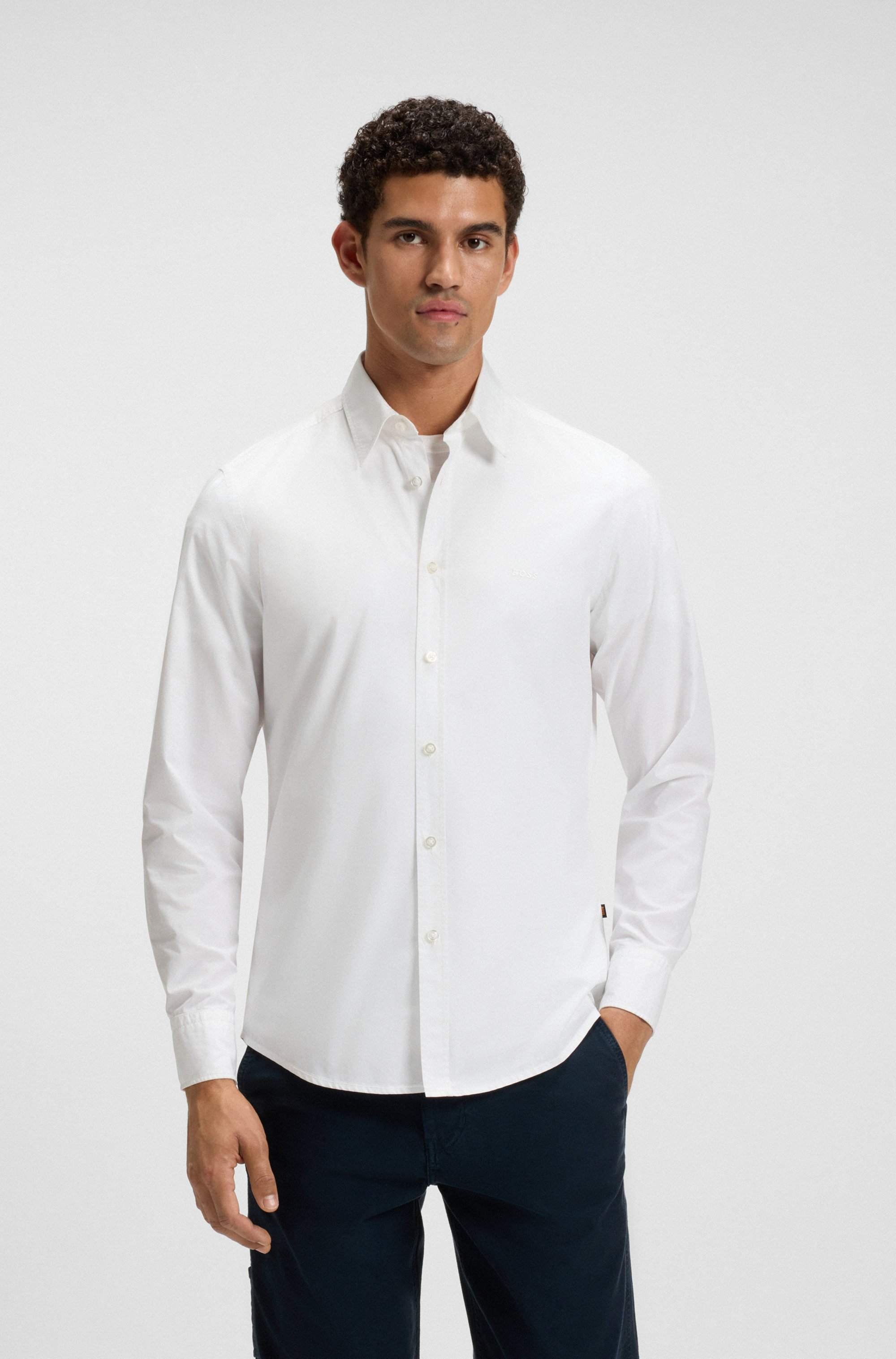 Regular-fit shirt in cotton poplin