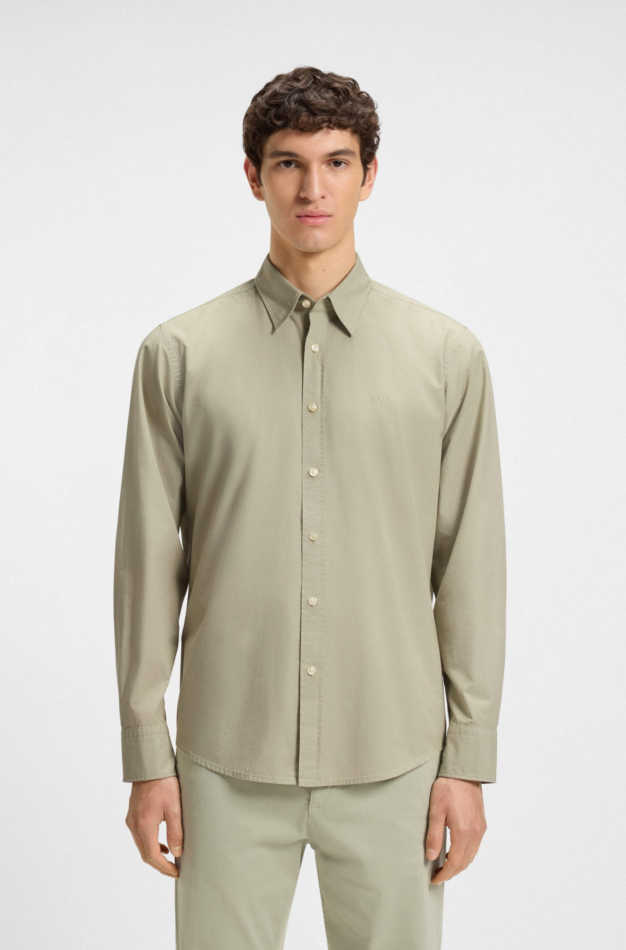 Regular-fit shirt in cotton poplin