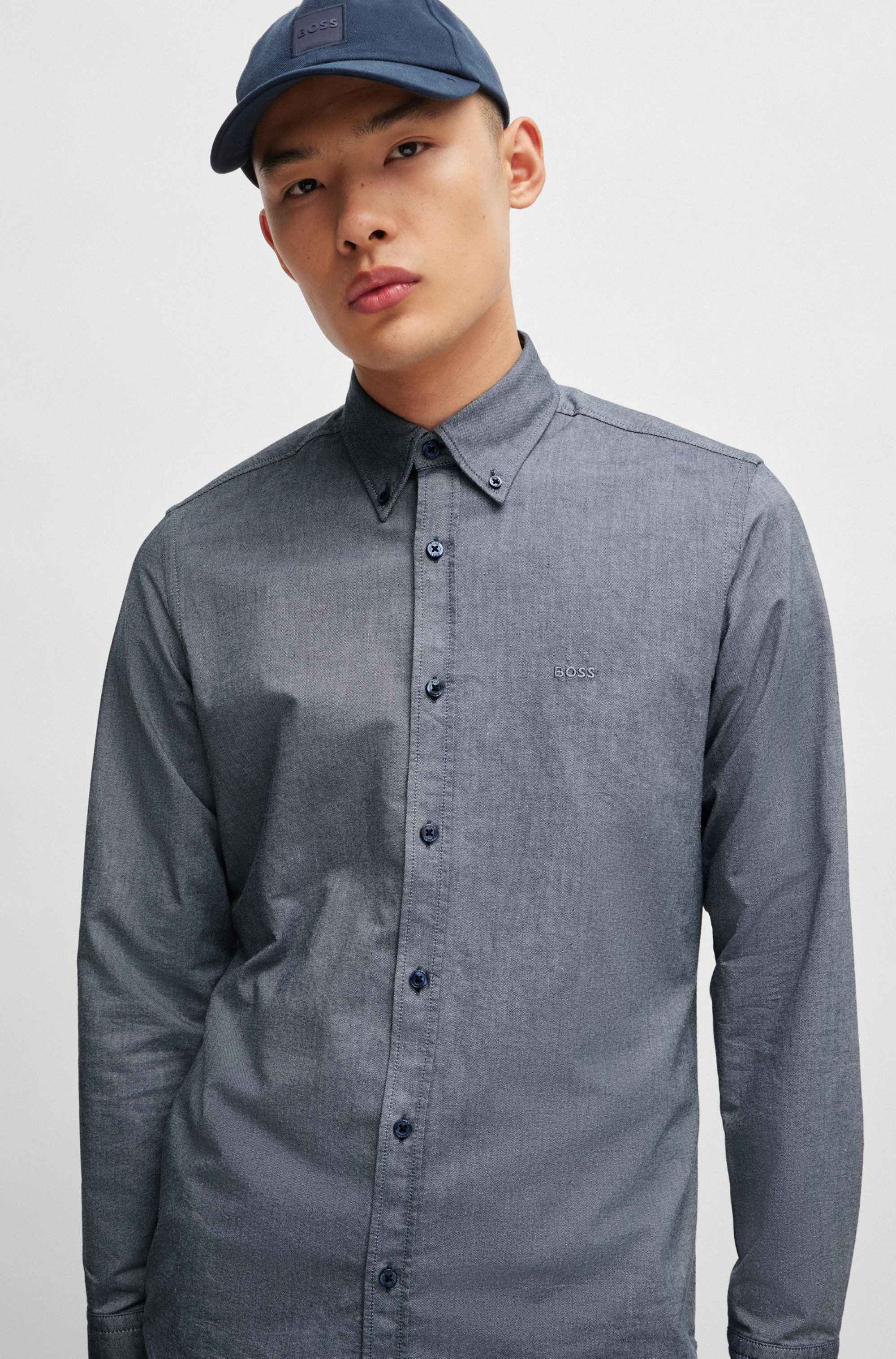 Regular-fit shirt in cotton with button-down collar