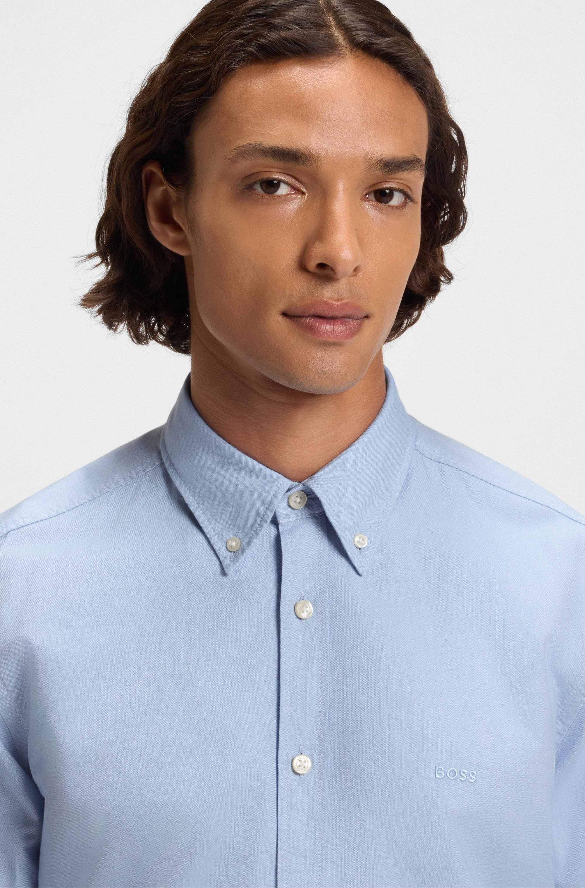 Regular-fit shirt in cotton with button-down collar