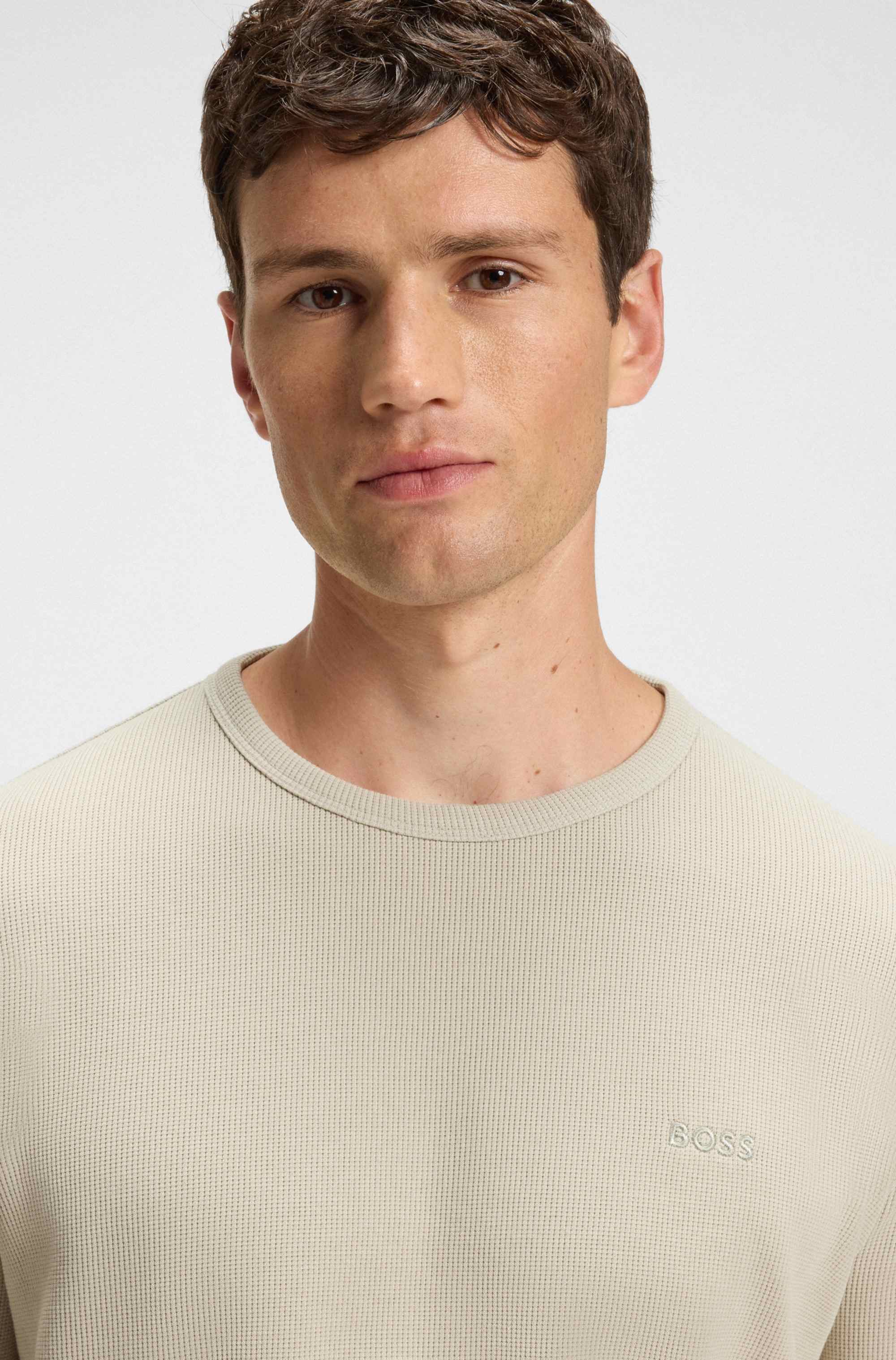 Cotton-blend T-shirt with waffle structure