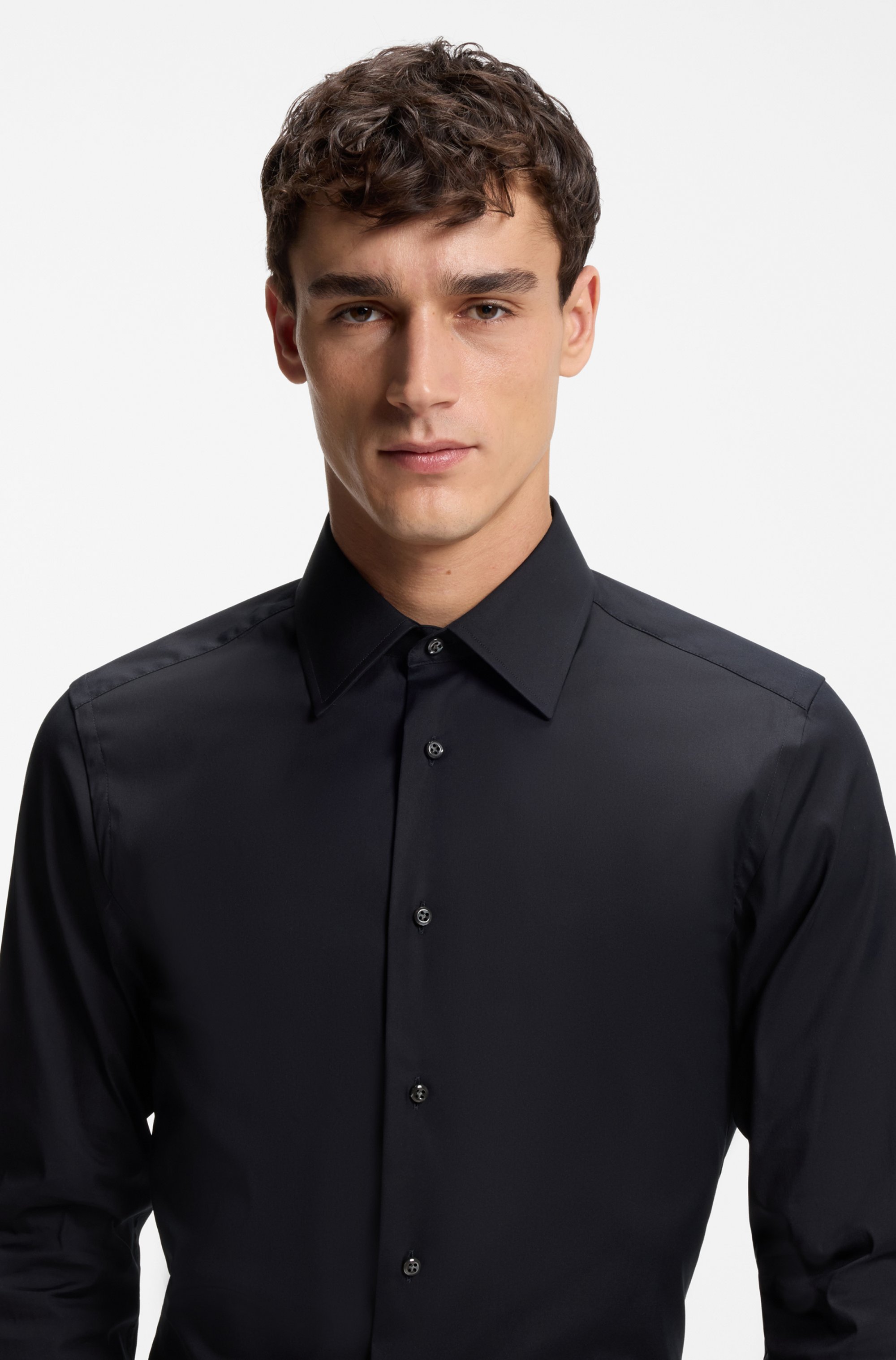 Slim-fit shirt in cotton-blend stretch poplin