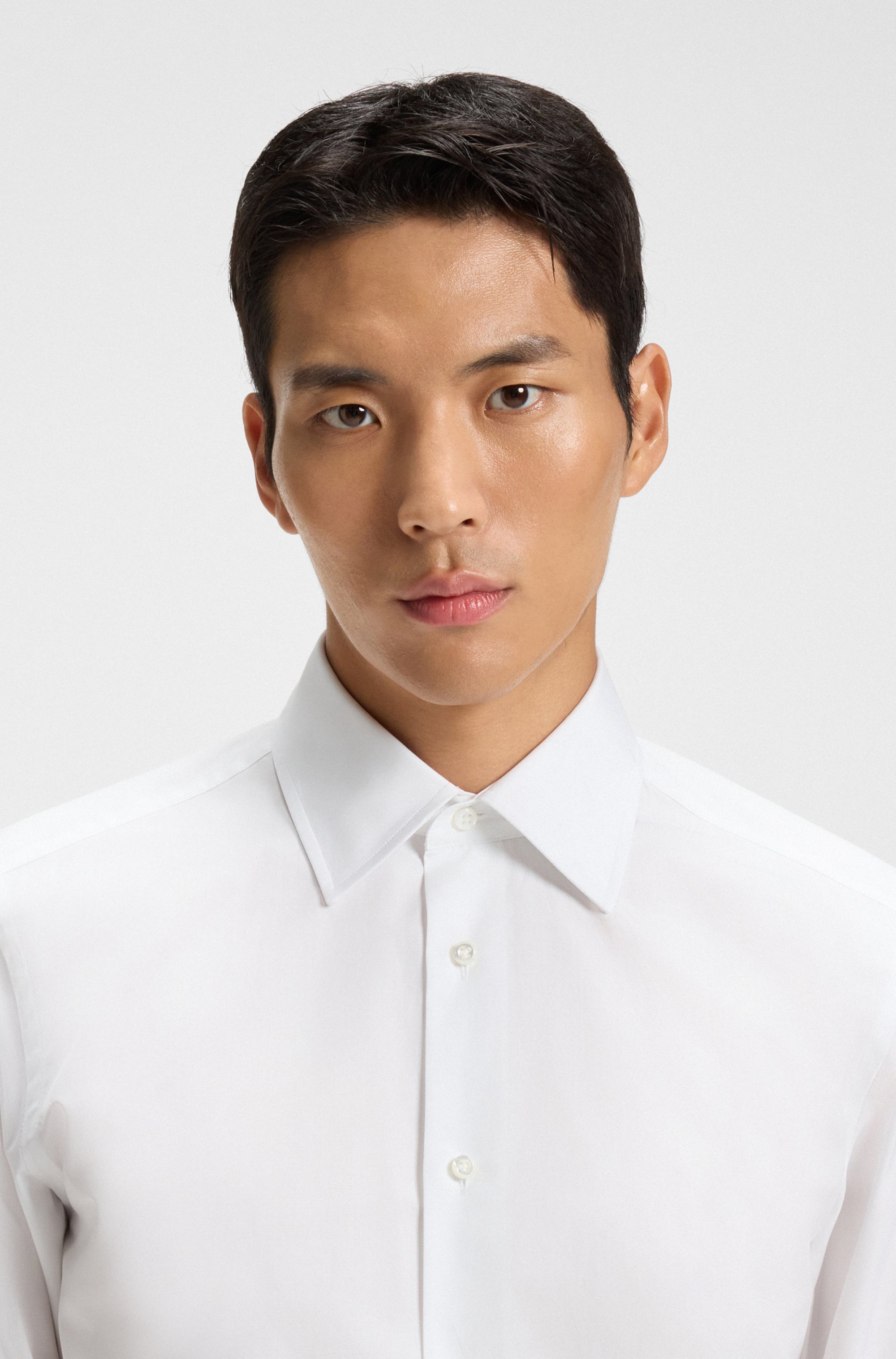 Slim-fit shirt in Italian cotton poplin