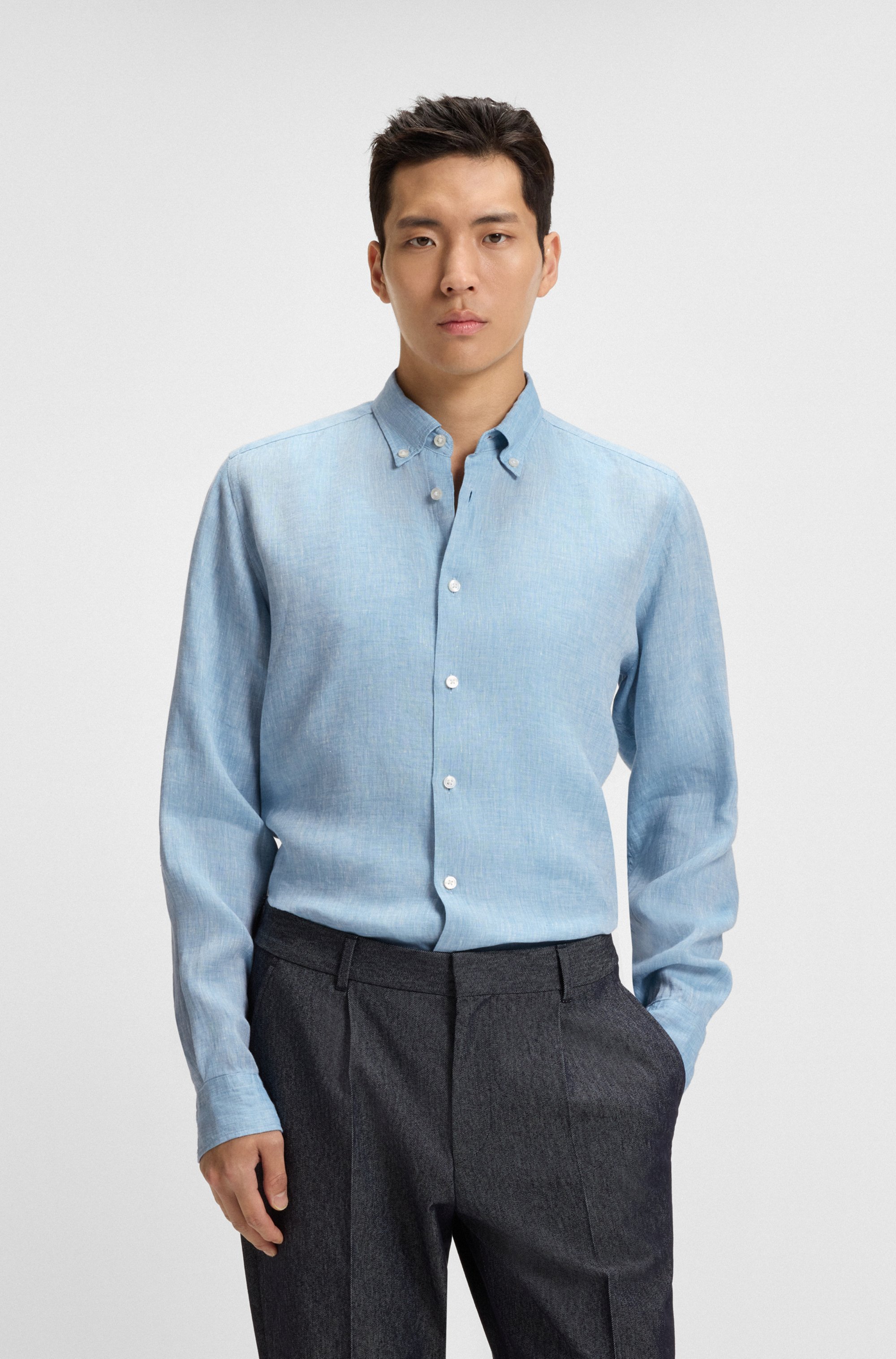 Regular-fit button-down shirt in linen