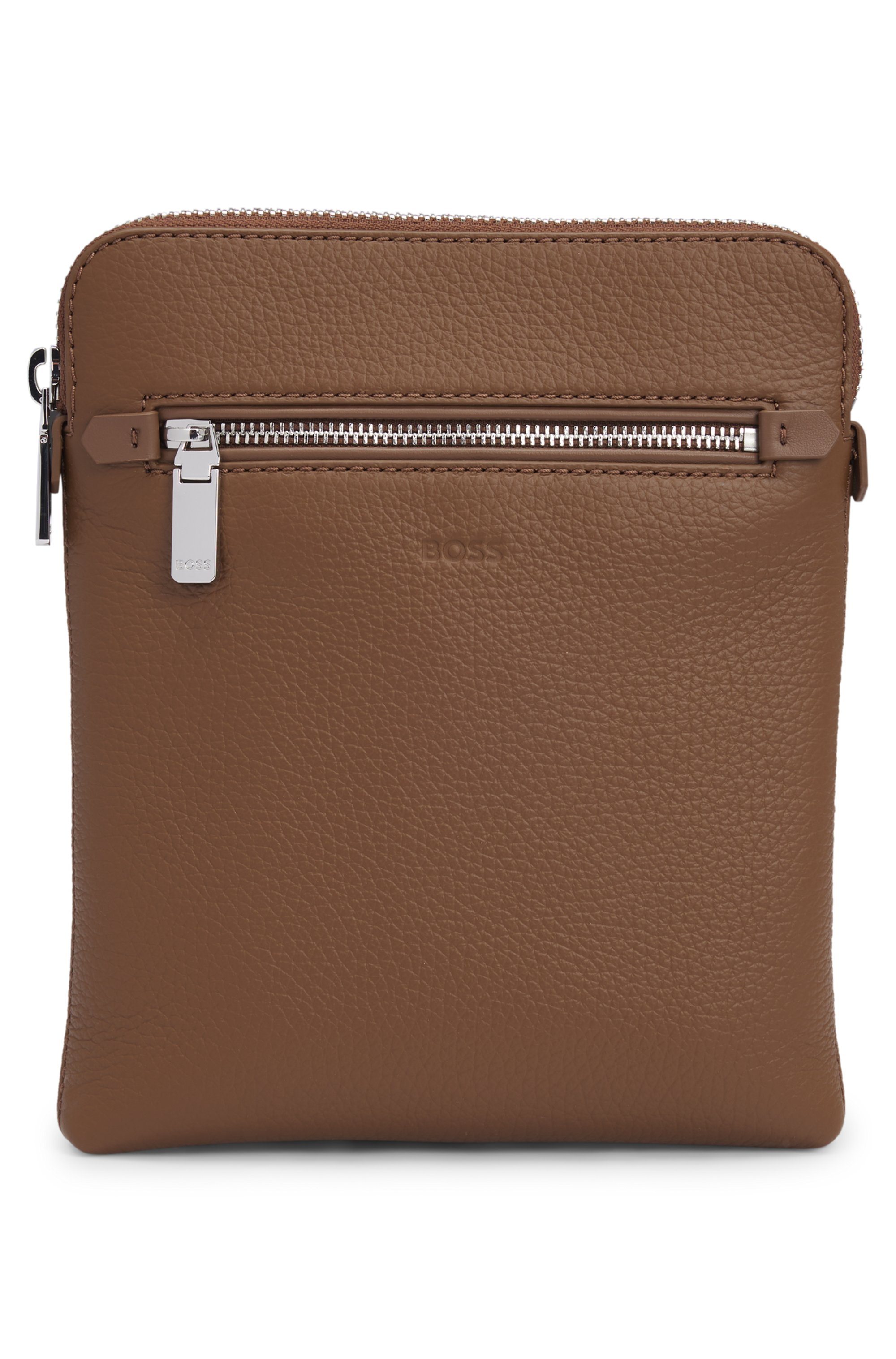 Envelope bag in Italian leather with embossed logo