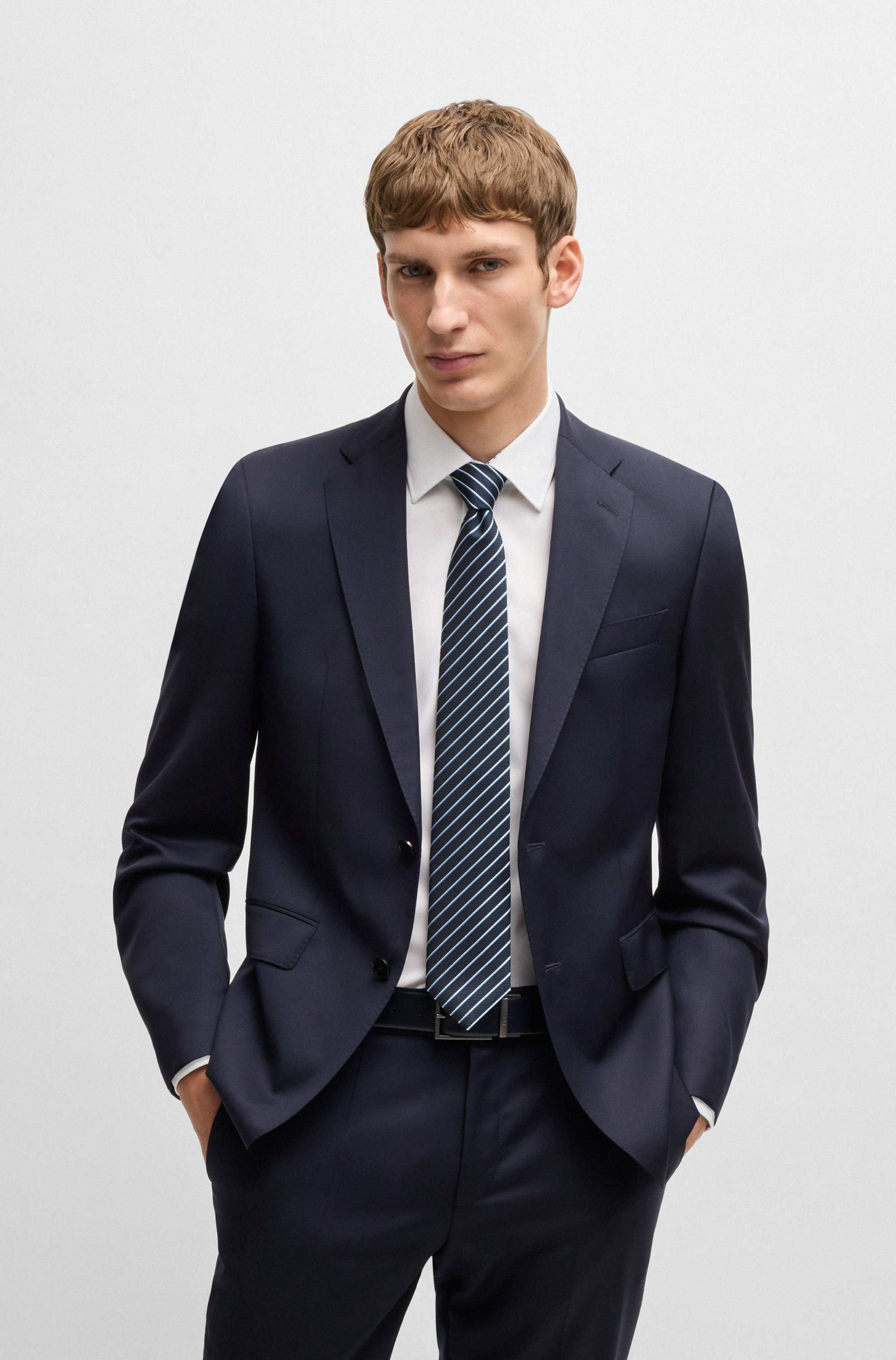 Diagonal-striped tie in silk-blend jacquard