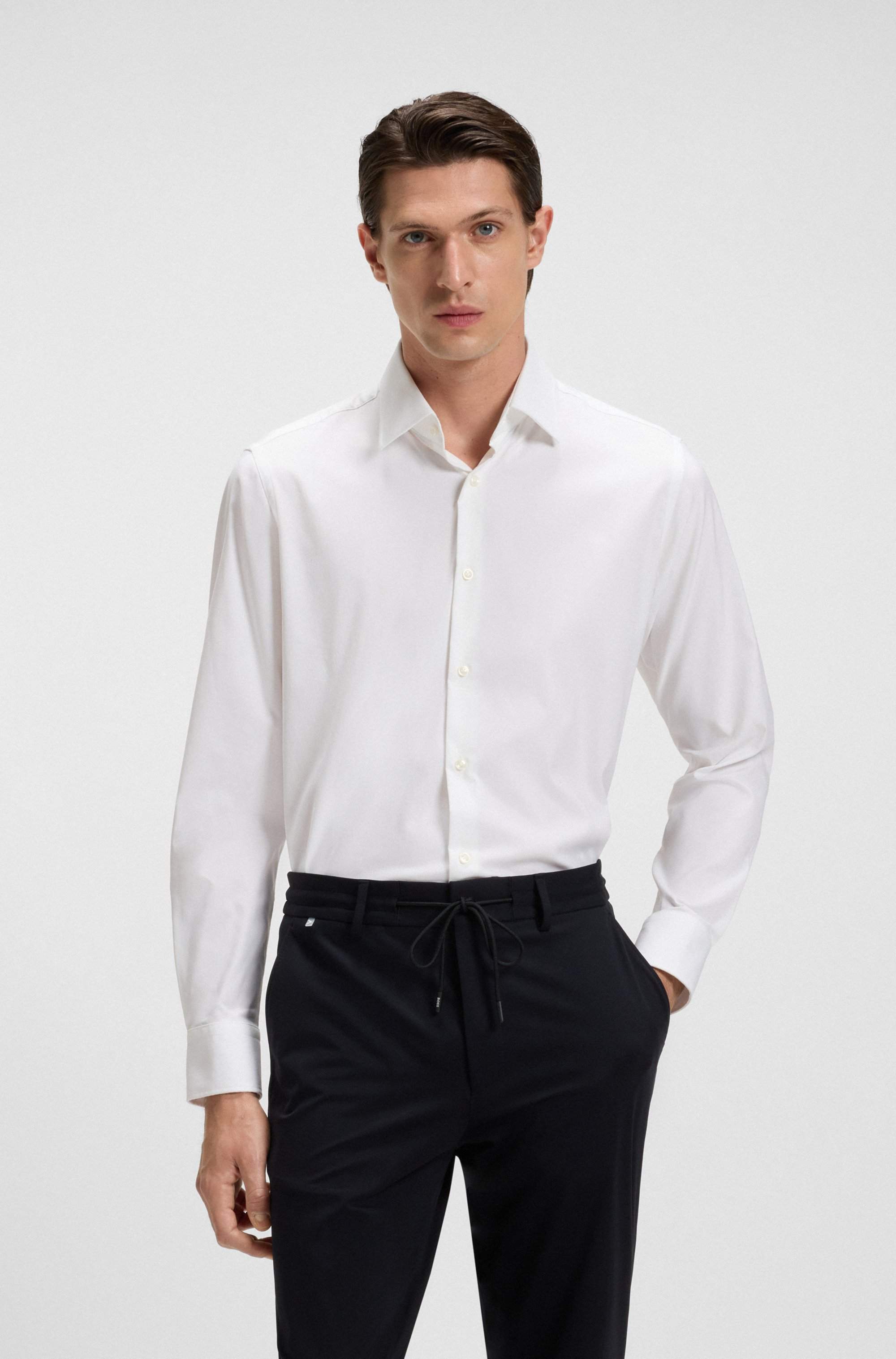 Regular-fit shirt in performance-stretch twill
