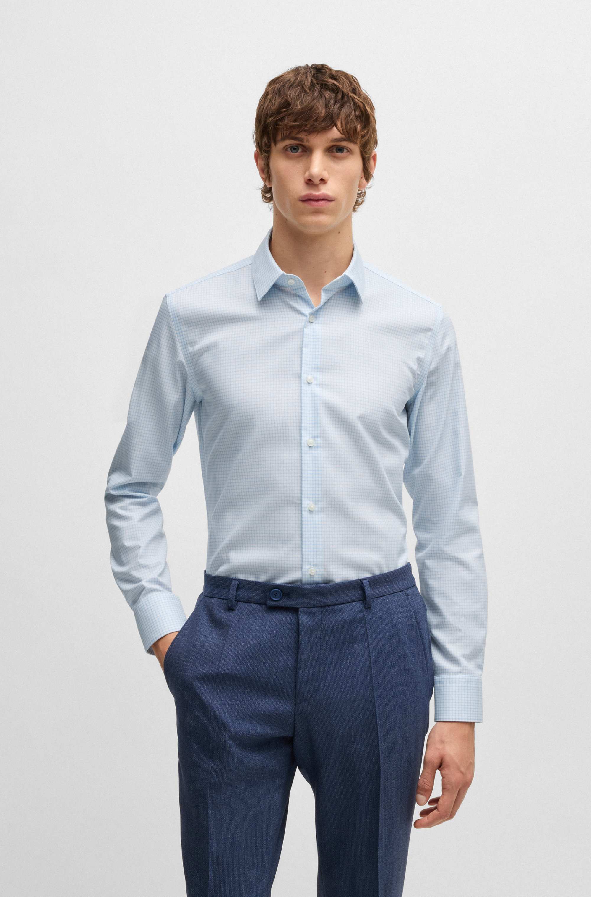 Slim-fit shirt in anti-bacterial patterned Oxford cotton